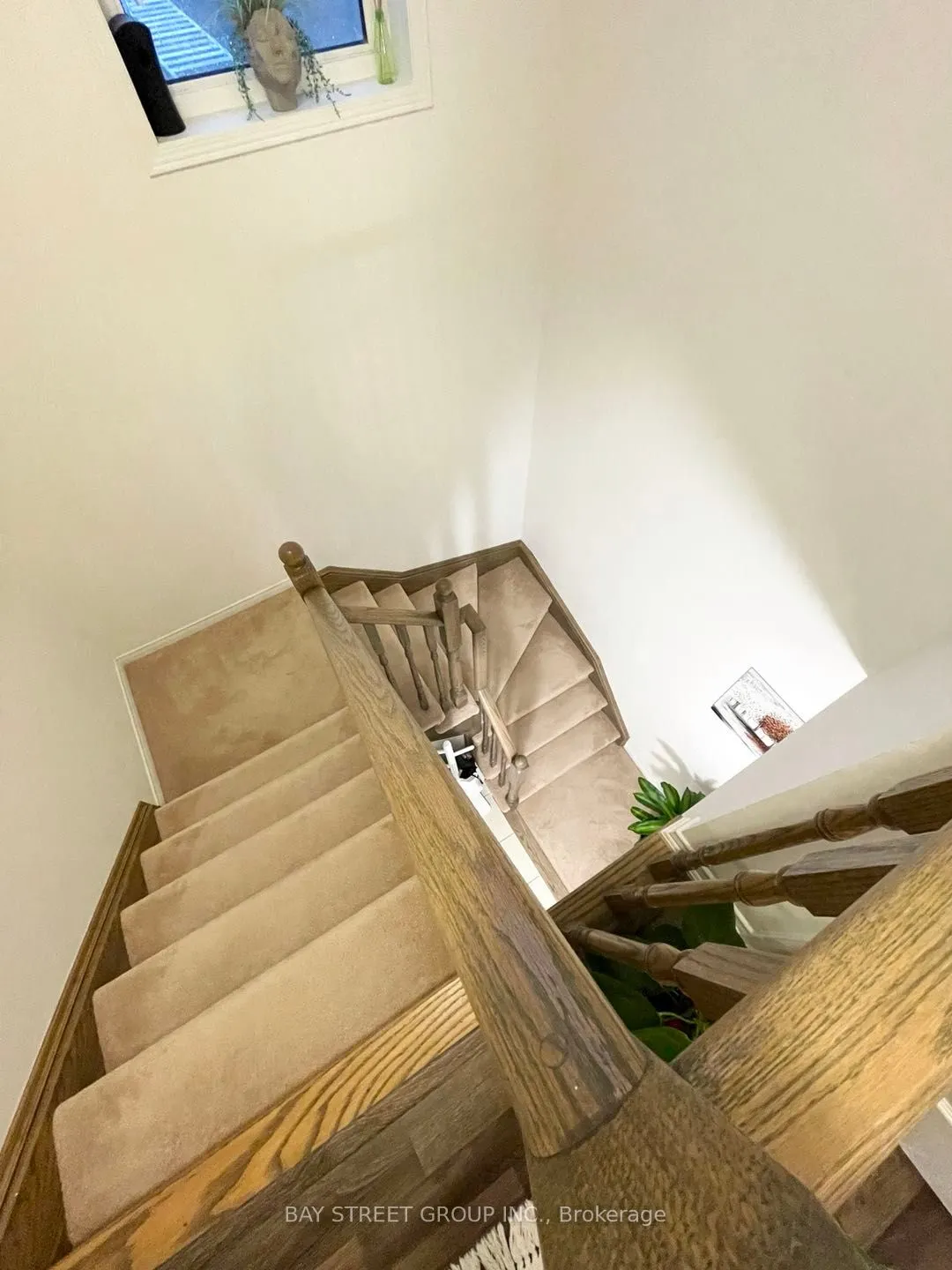 2484 Post Road, #27