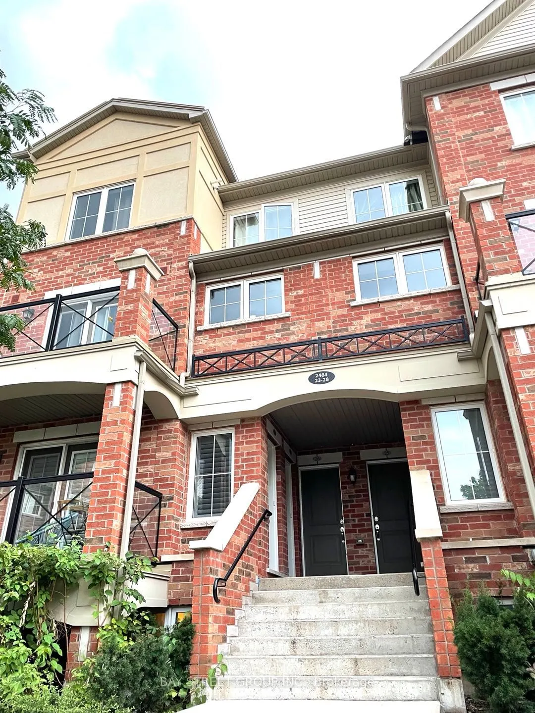 2484 Post Road, #27