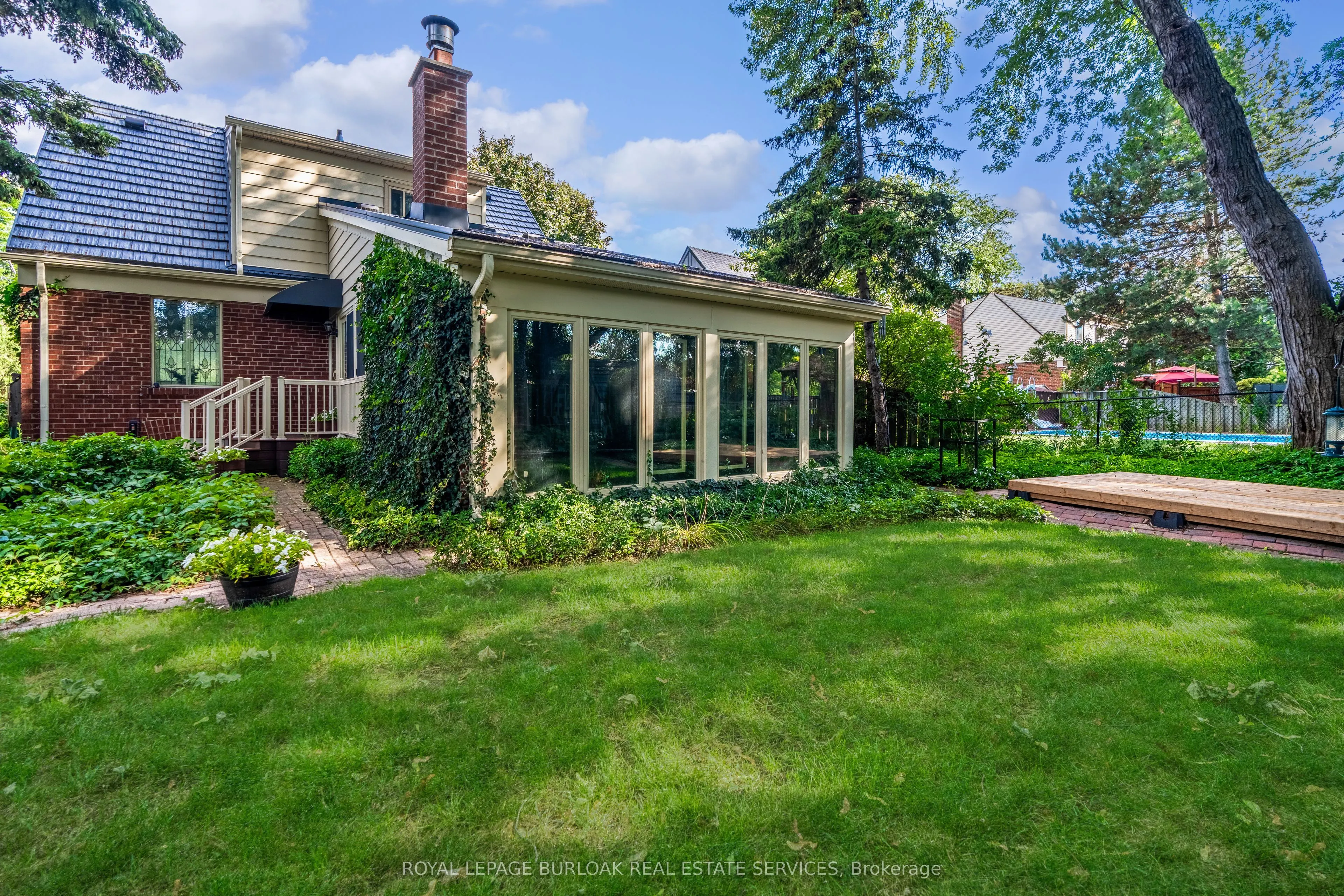 1169 Greening Avenue