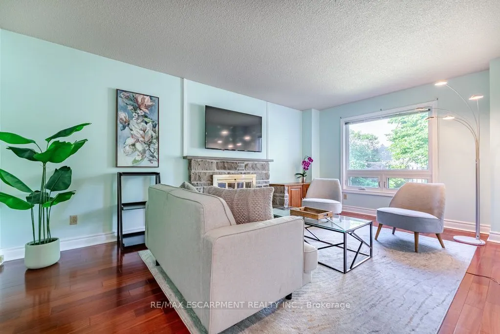 3036 Swansea Drive