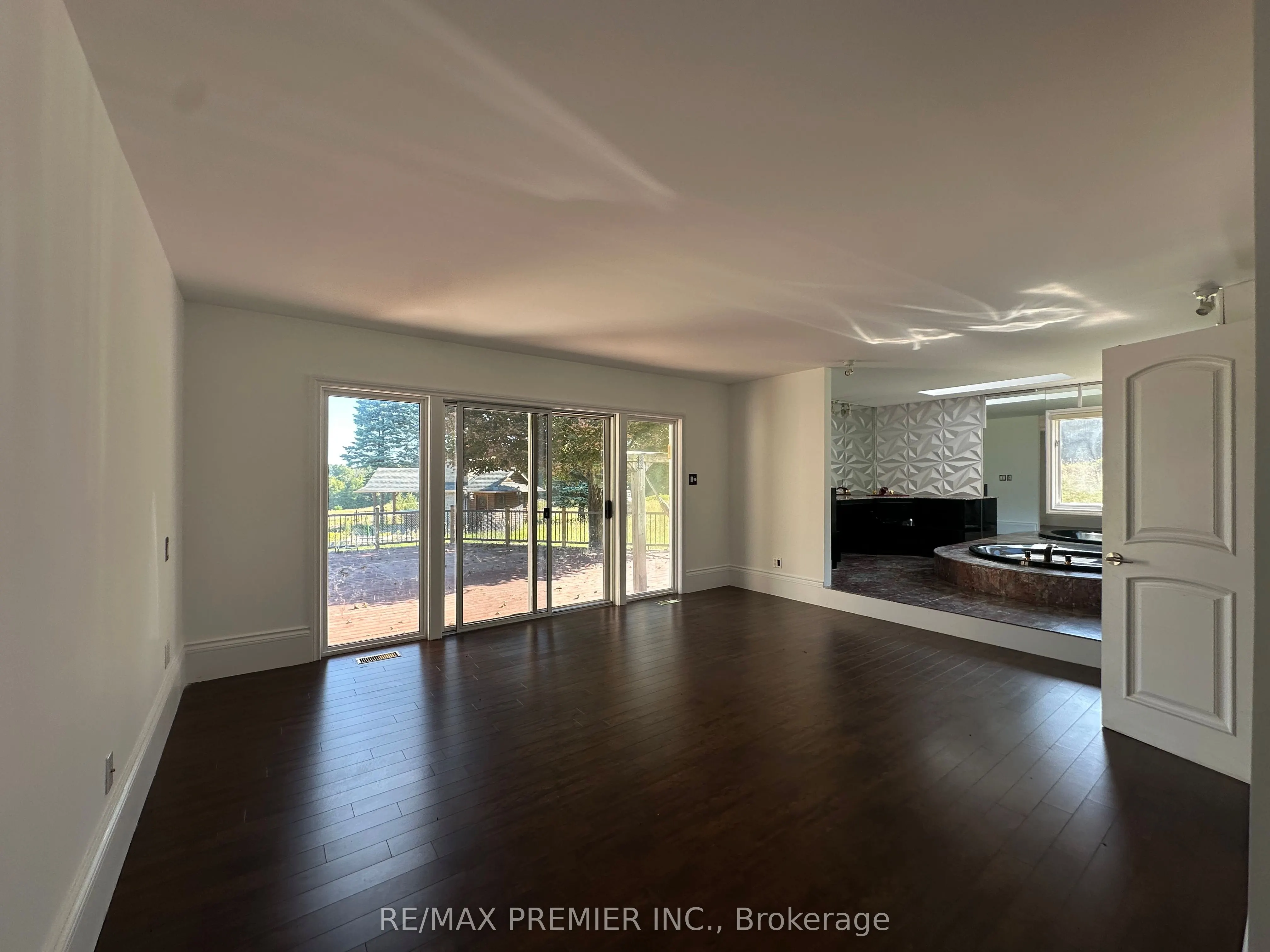 18355 The Gore Road