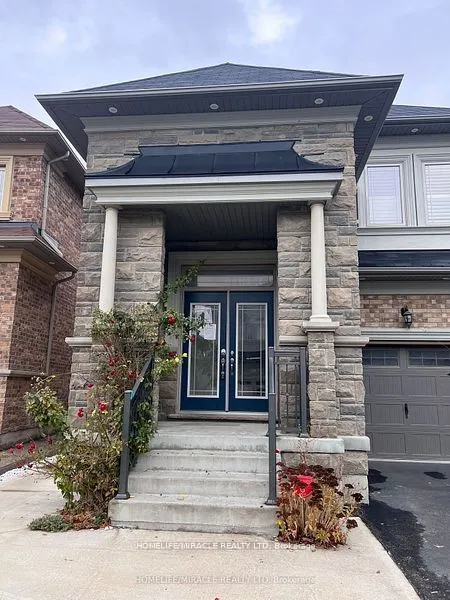 8 Arda Crescent