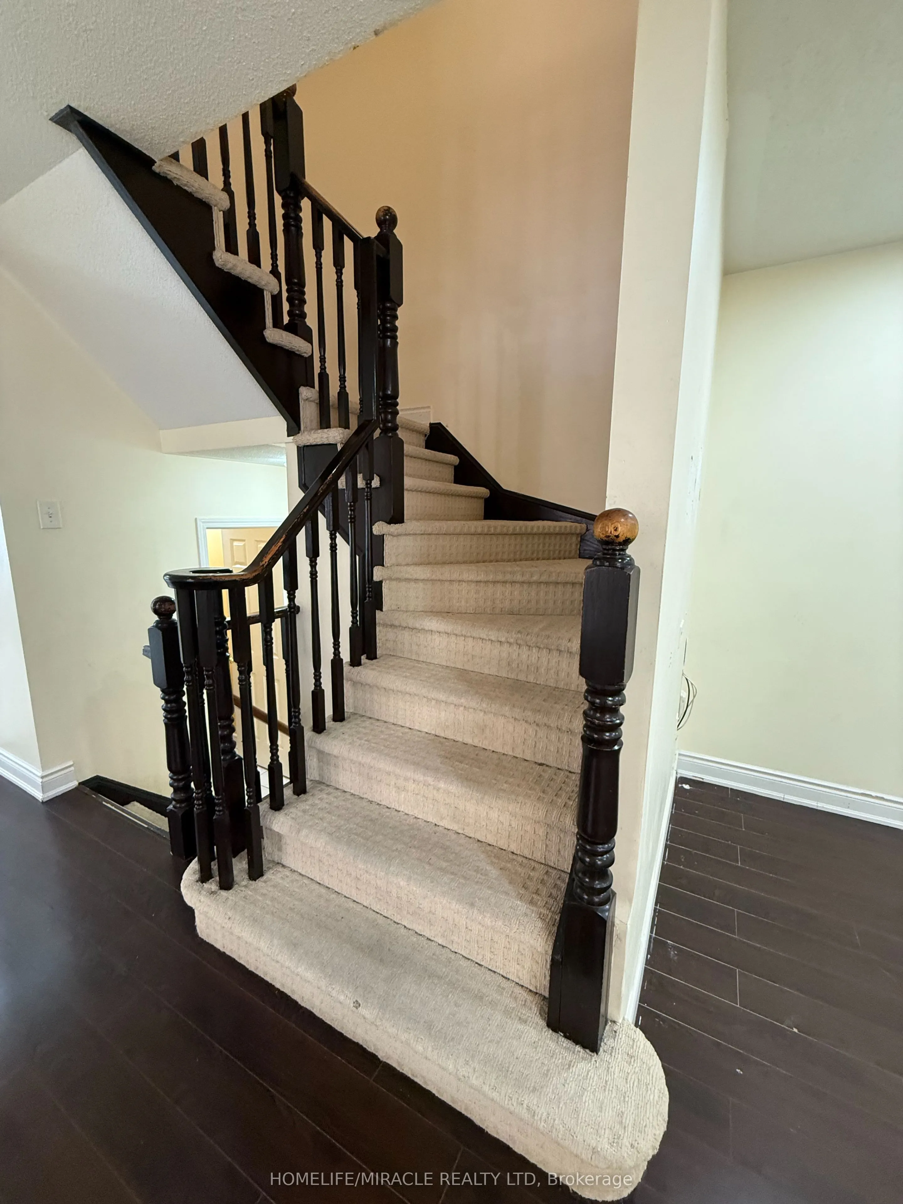 19 Garibaldi Drive
