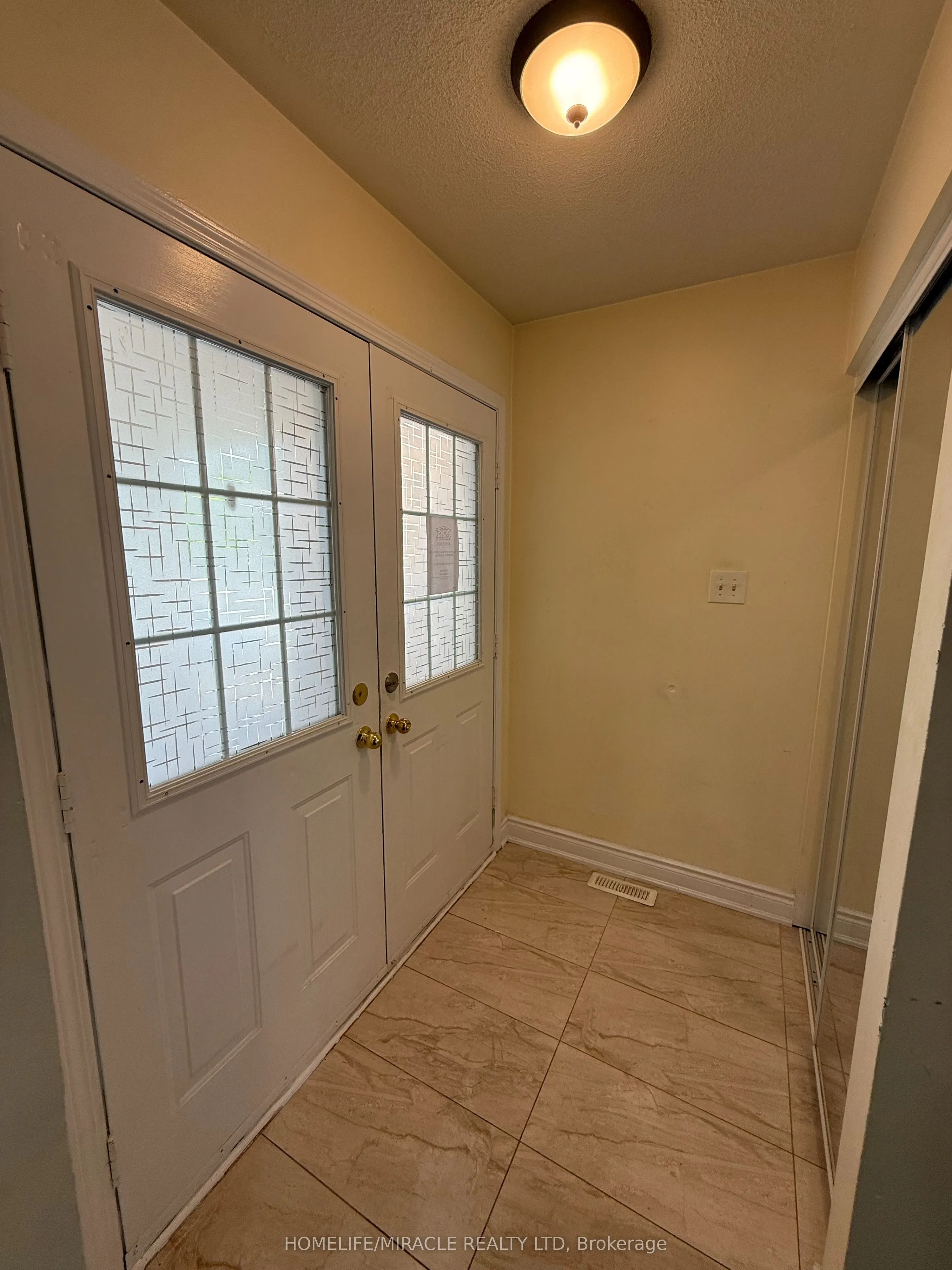19 Garibaldi Drive
