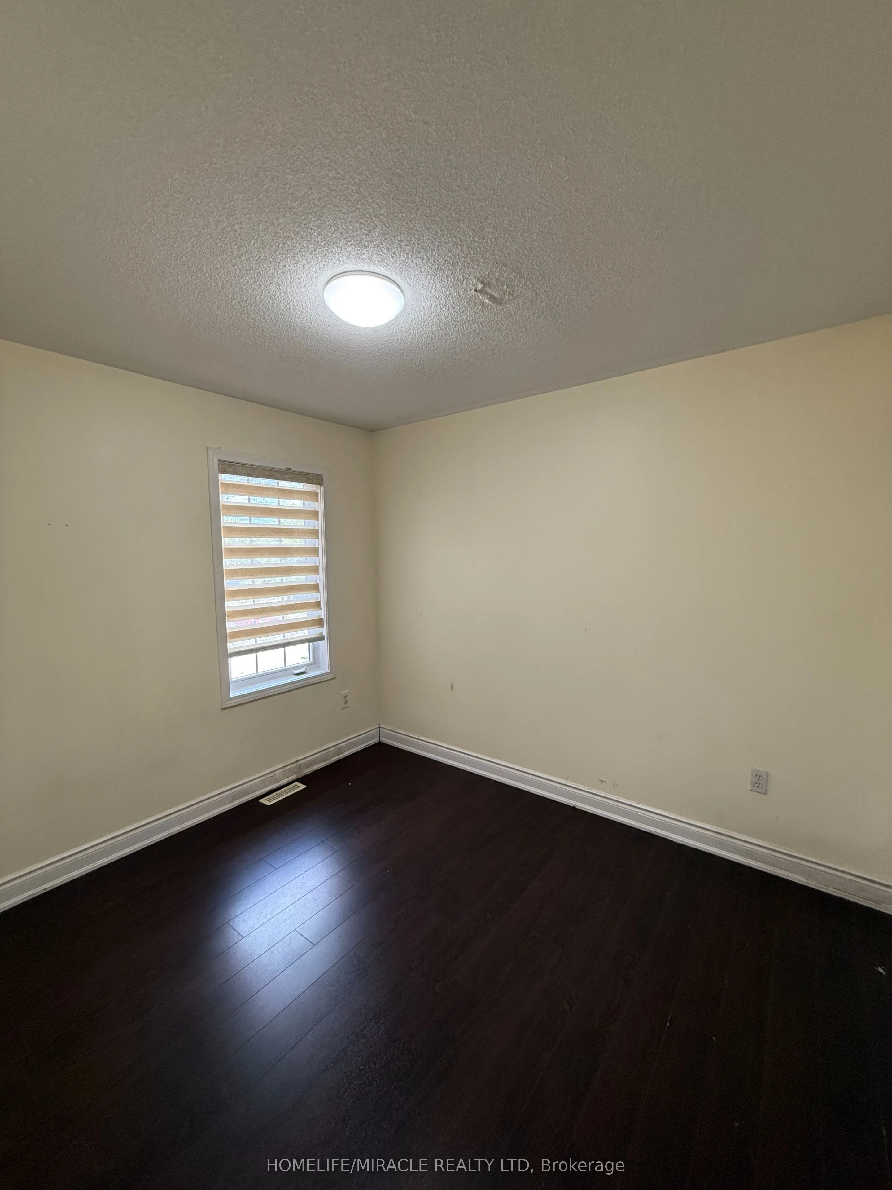 19 Garibaldi Drive