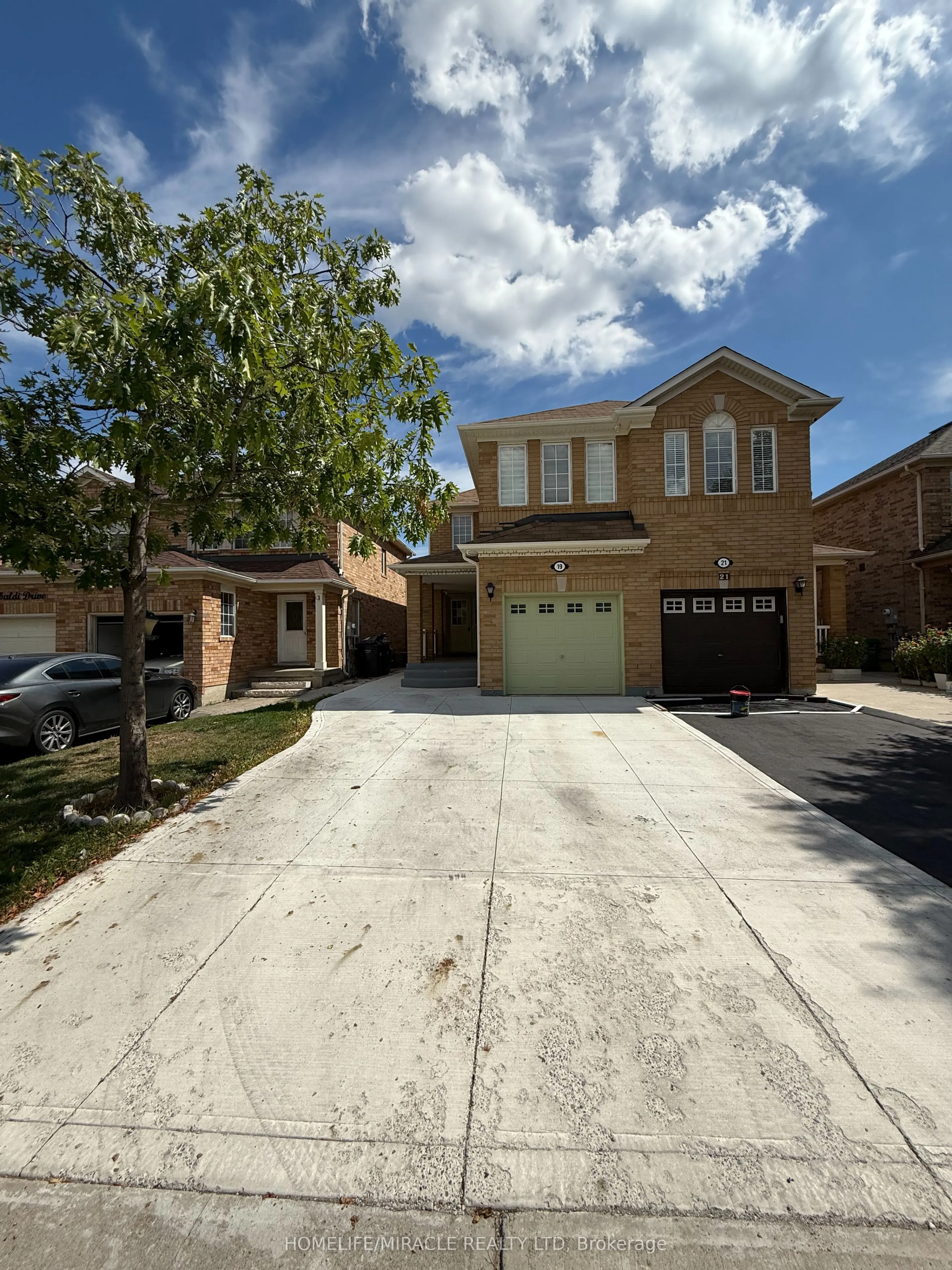 19 Garibaldi Drive
