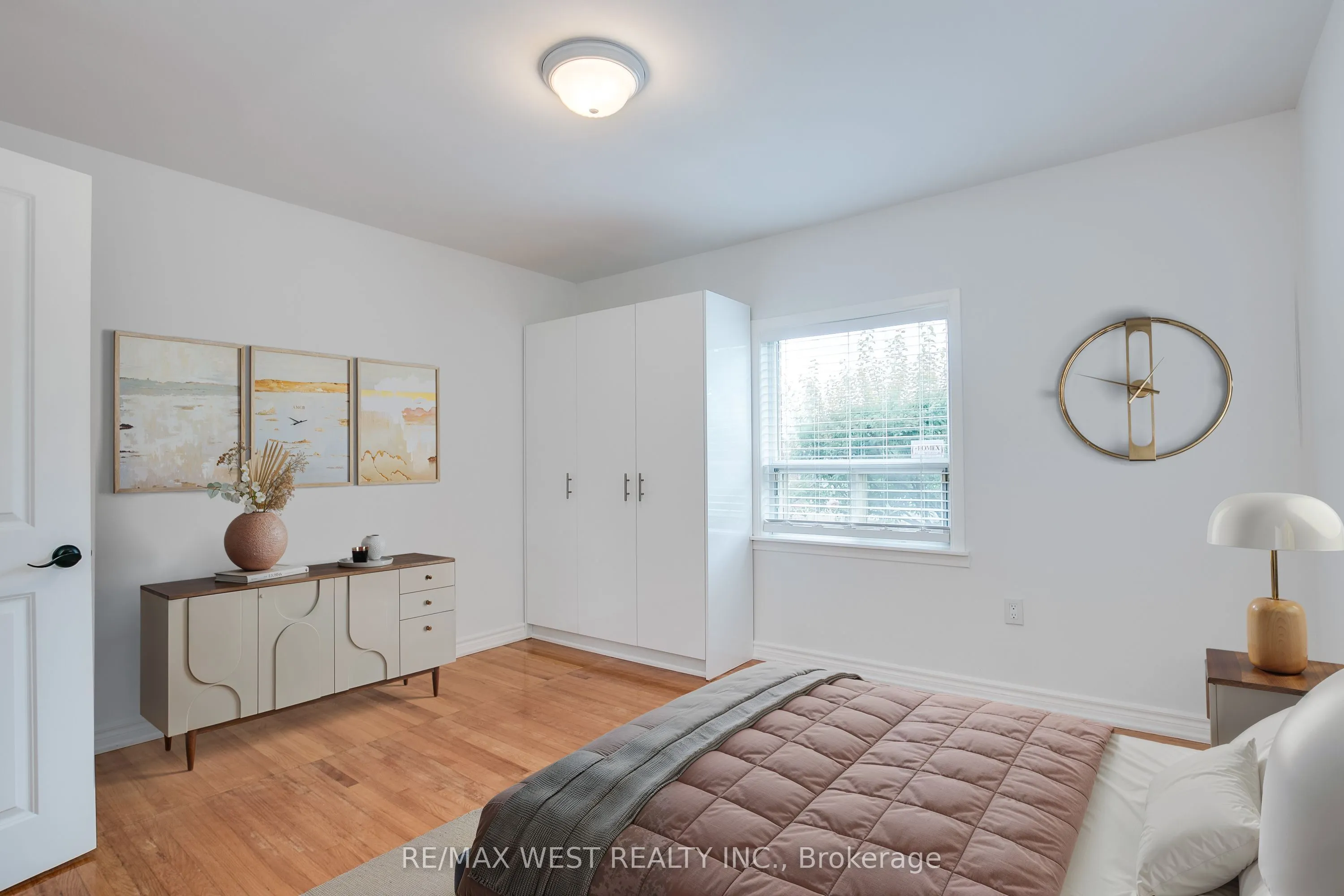 50 Larchmere Avenue