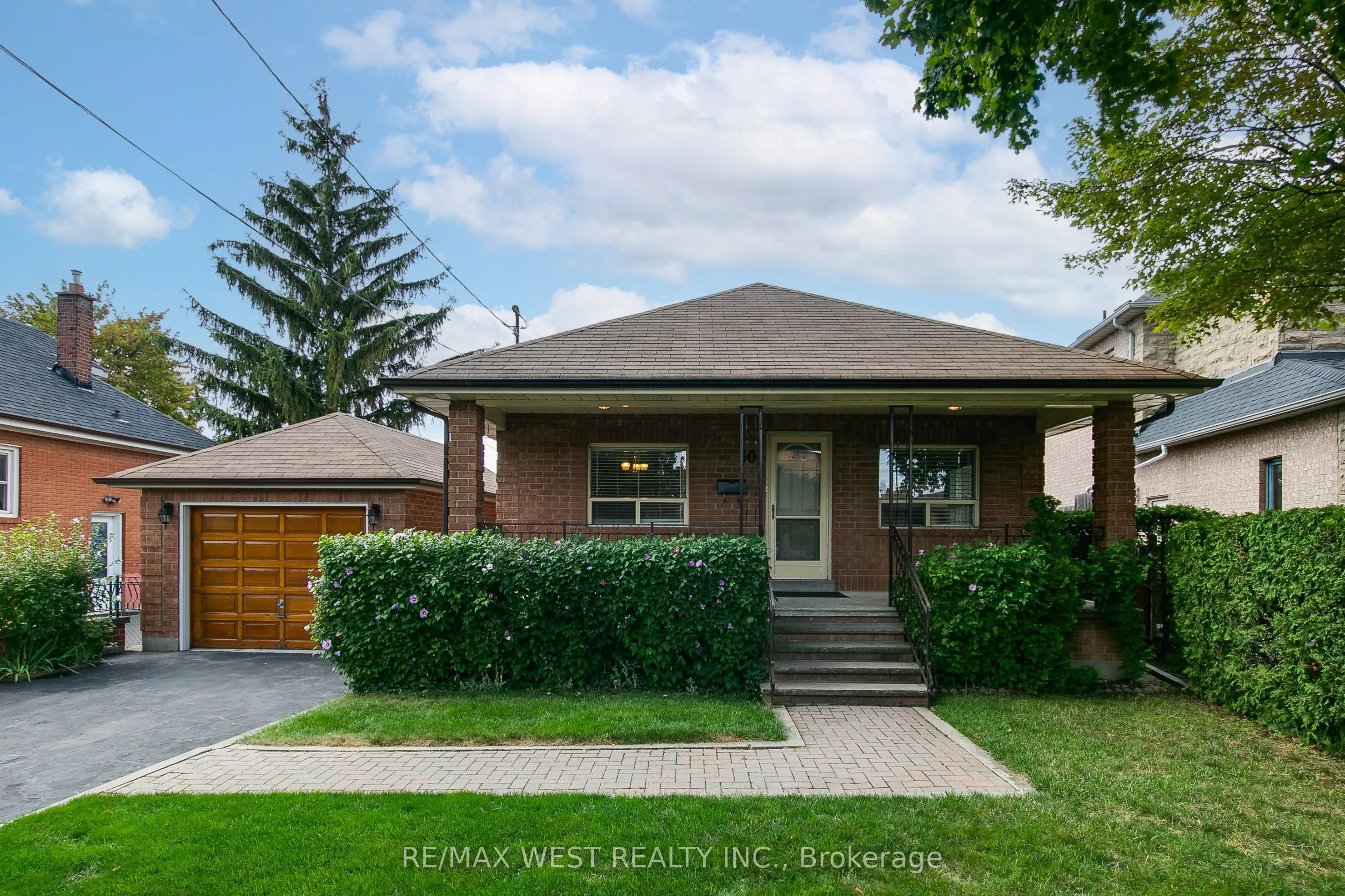 50 Larchmere Avenue