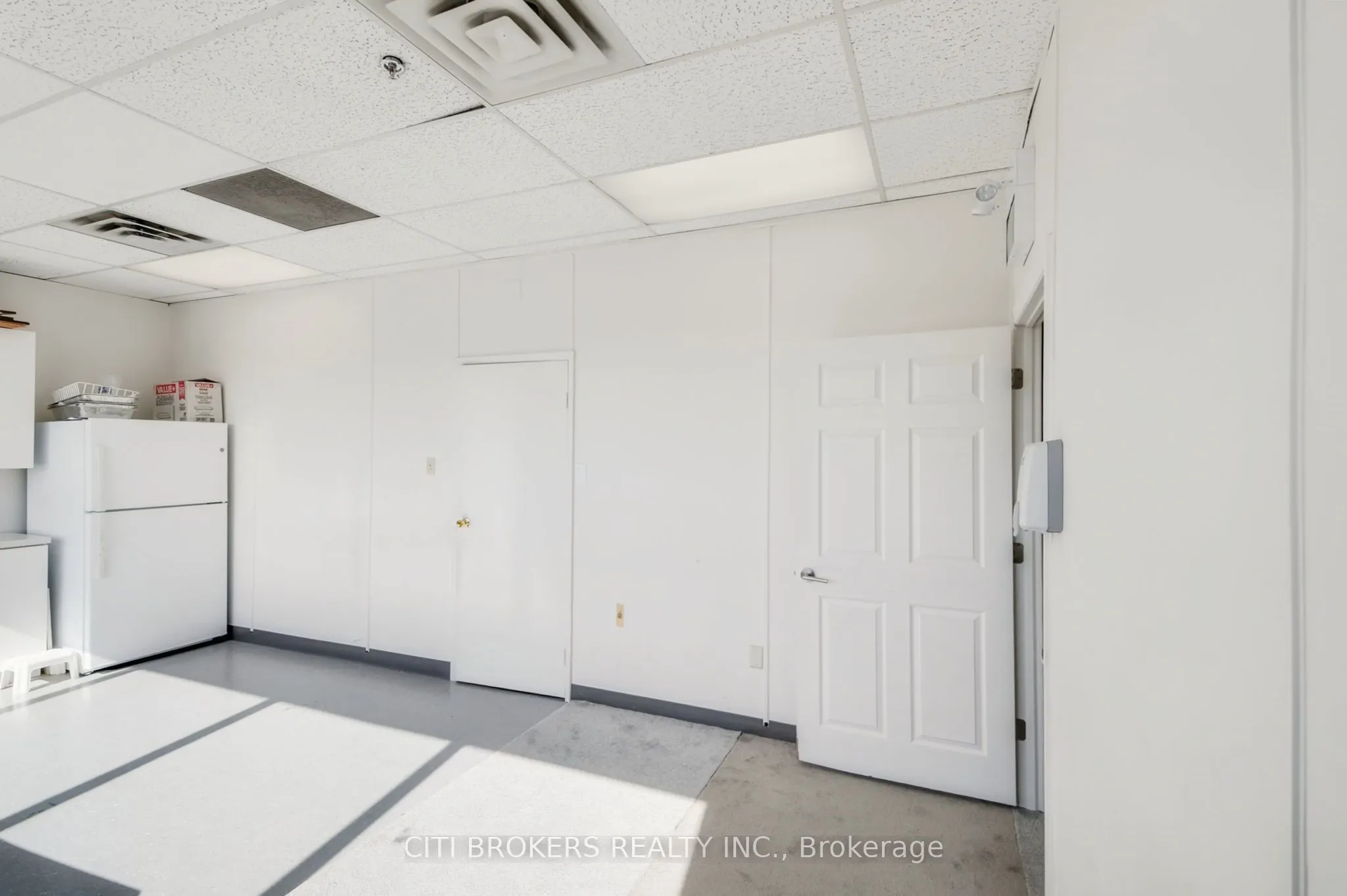 50 Steeles Avenue E, #212 & 213