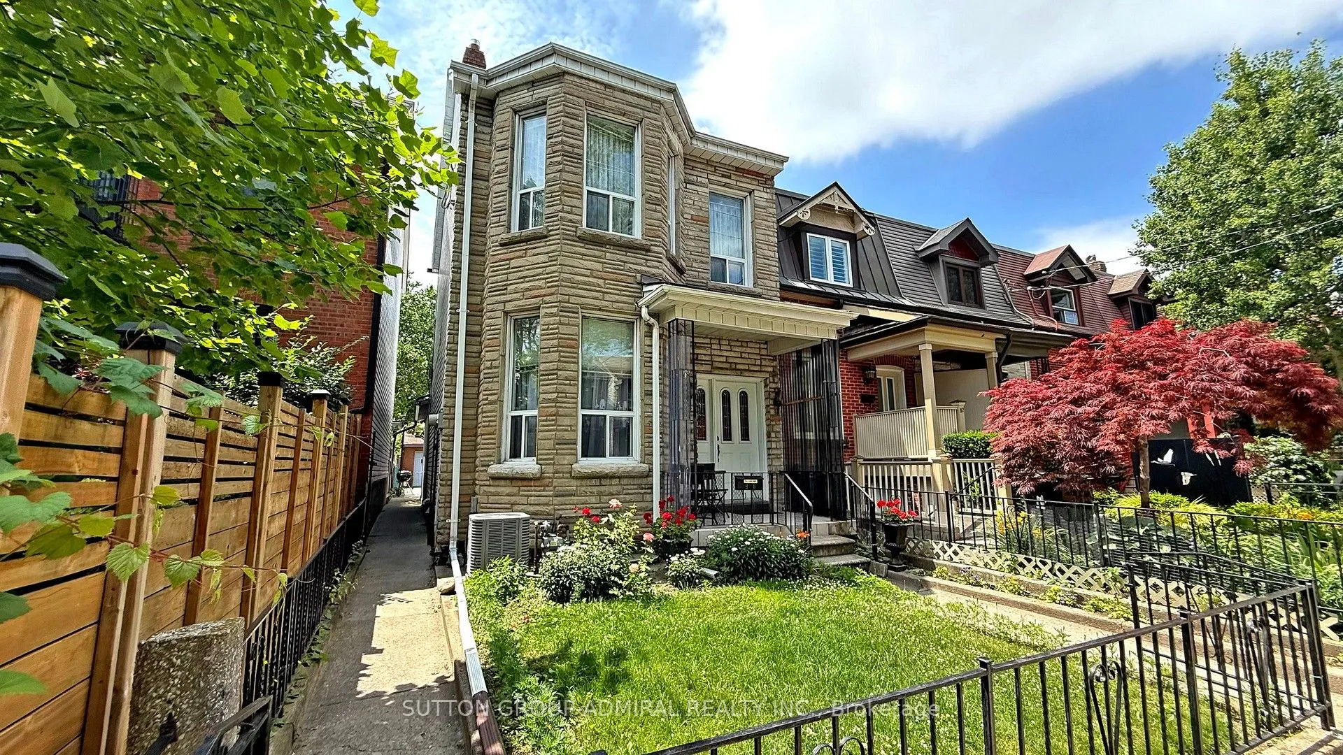 90 Westmoreland Avenue