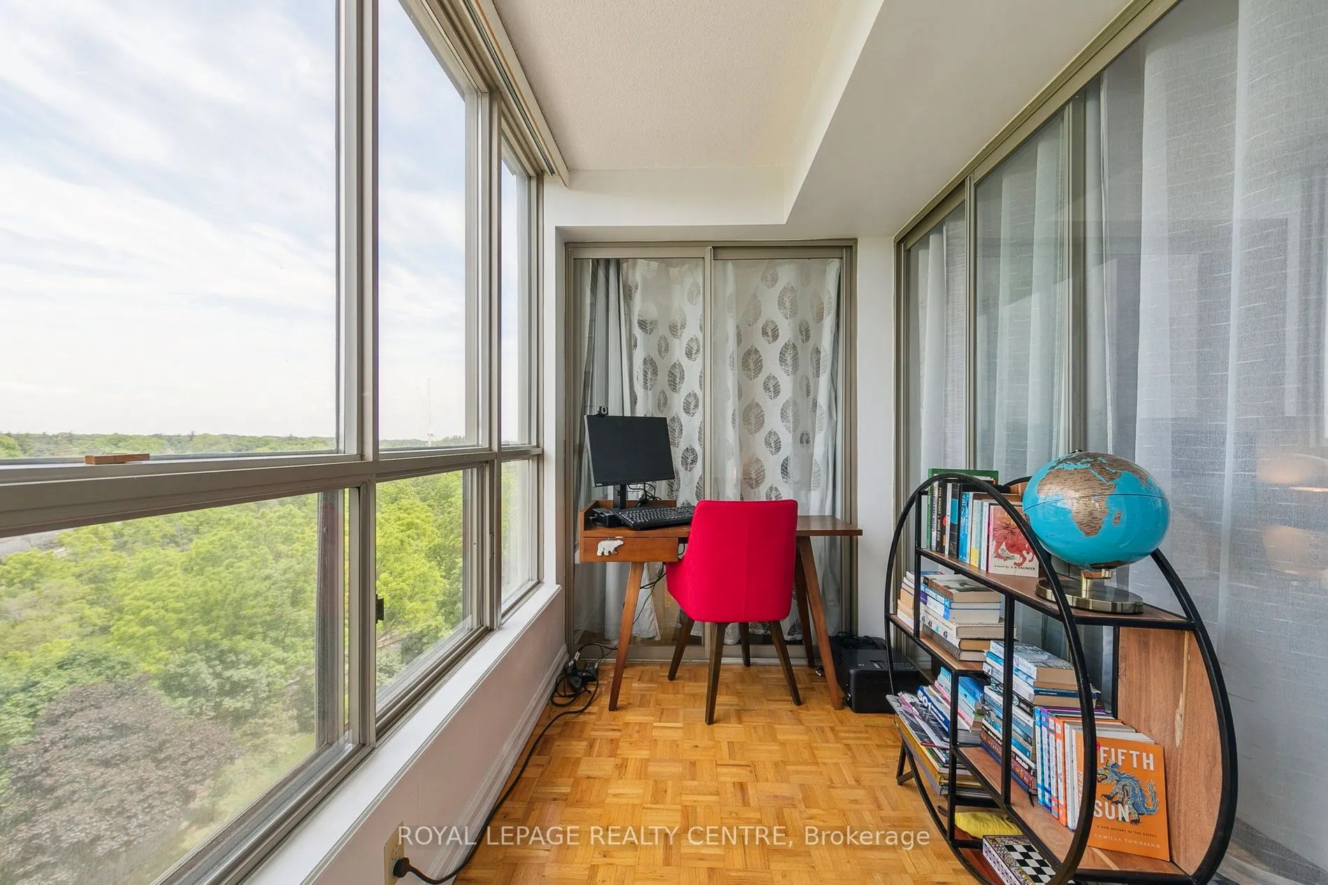 1110 Walden Circle, #807