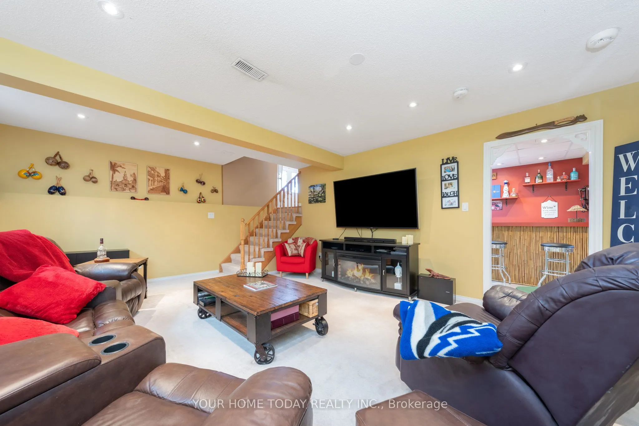 208 Van Scott Drive