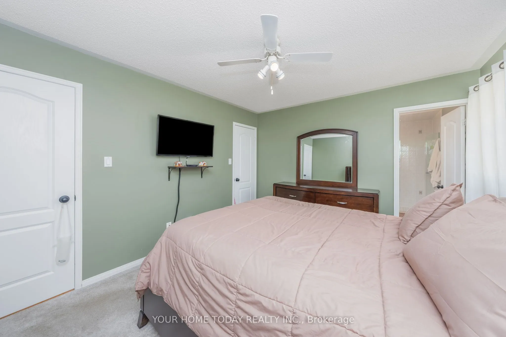 208 Van Scott Drive