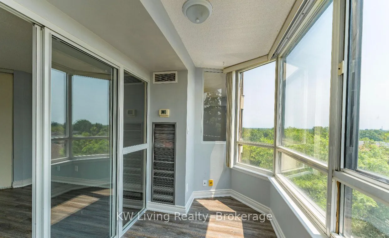 1001 Cedarglen Gate, #422