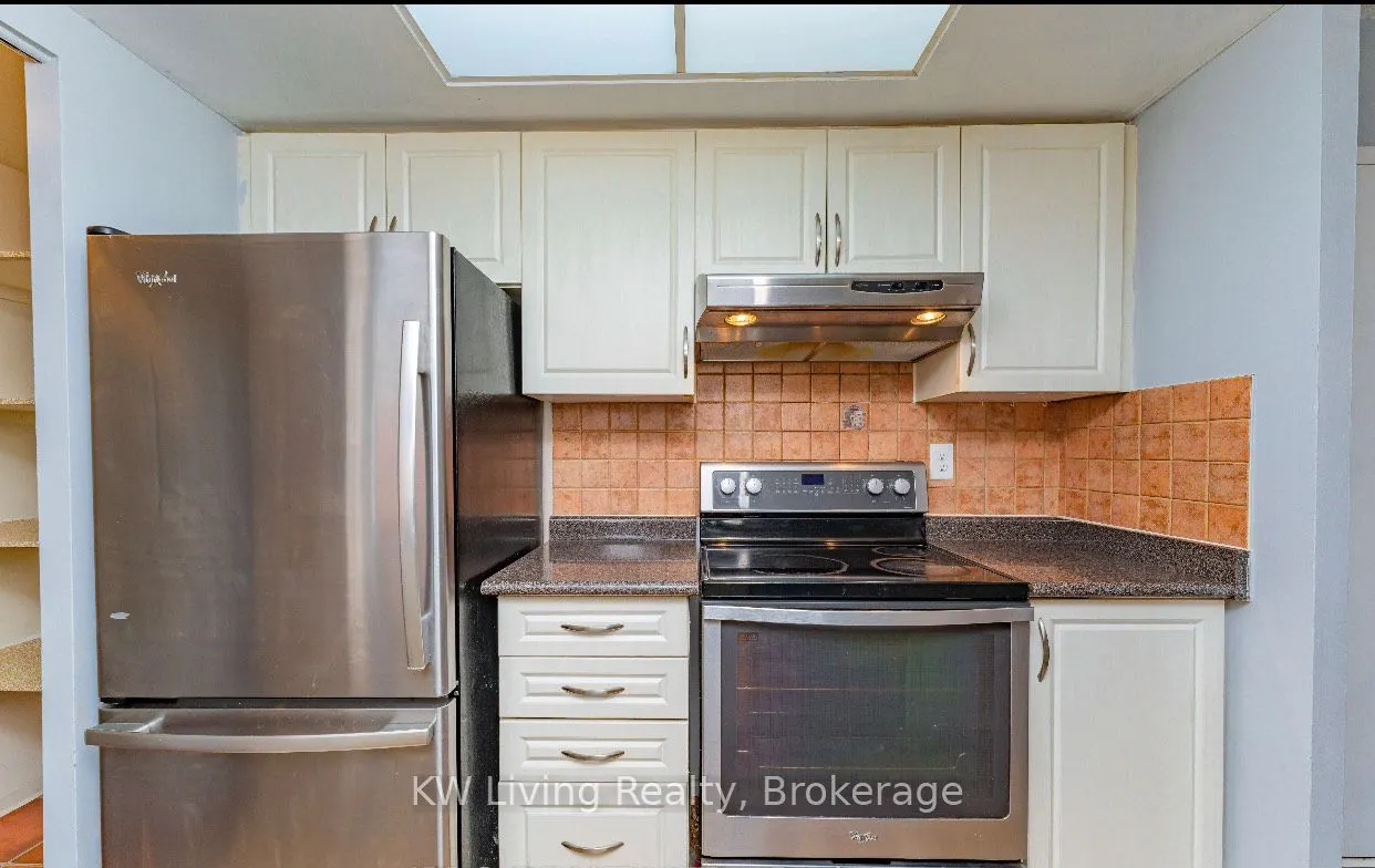 1001 Cedarglen Gate, #422