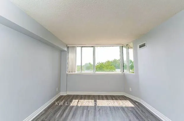 1001 Cedarglen Gate, #422