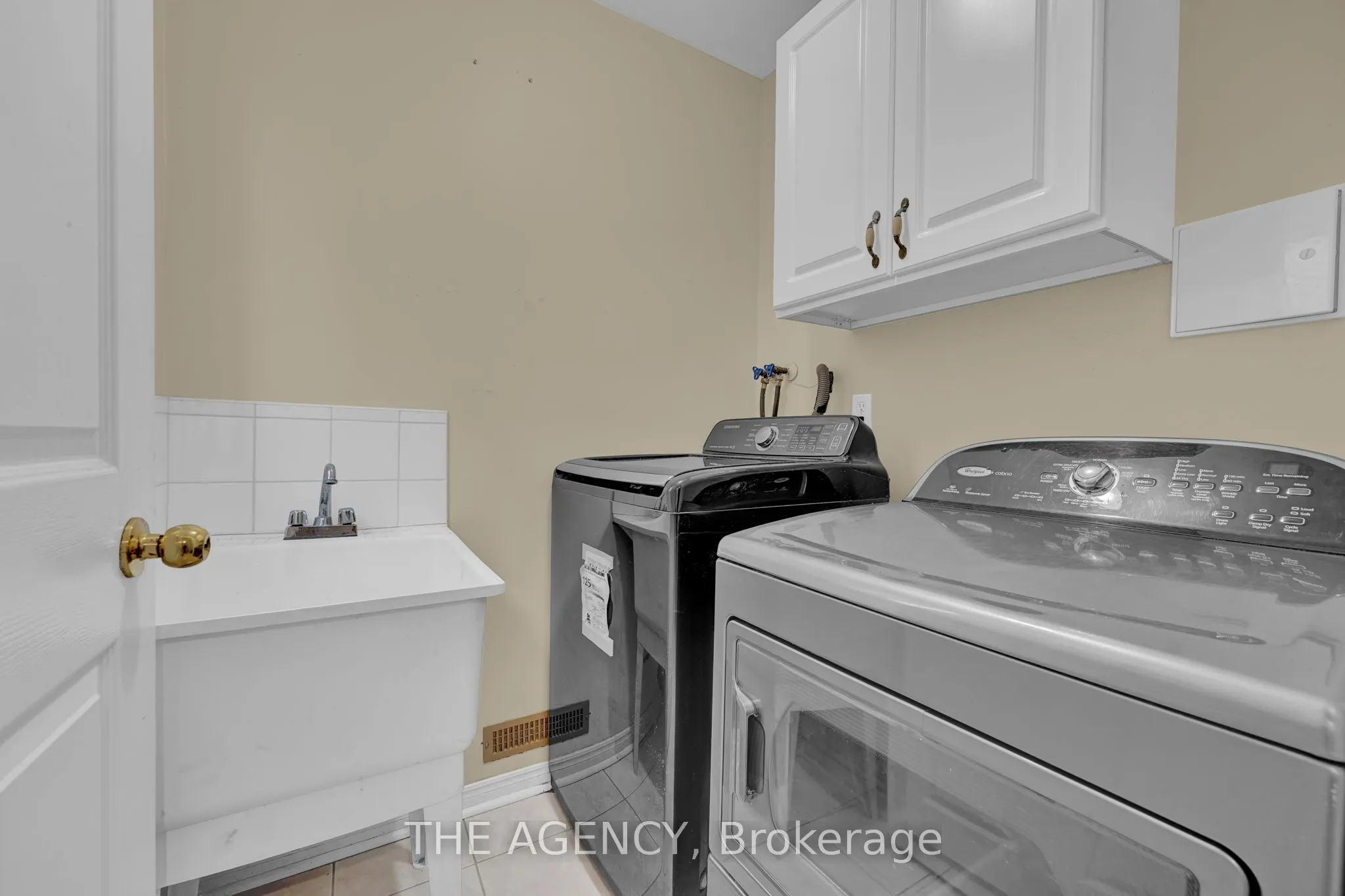 48 Zachary Drive