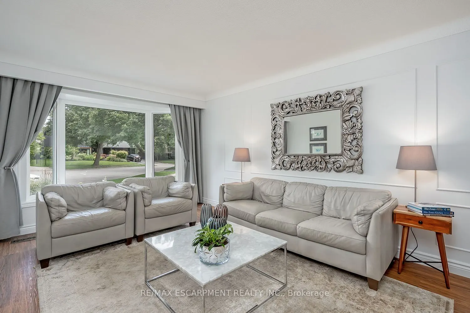 406 Oakwood Drive