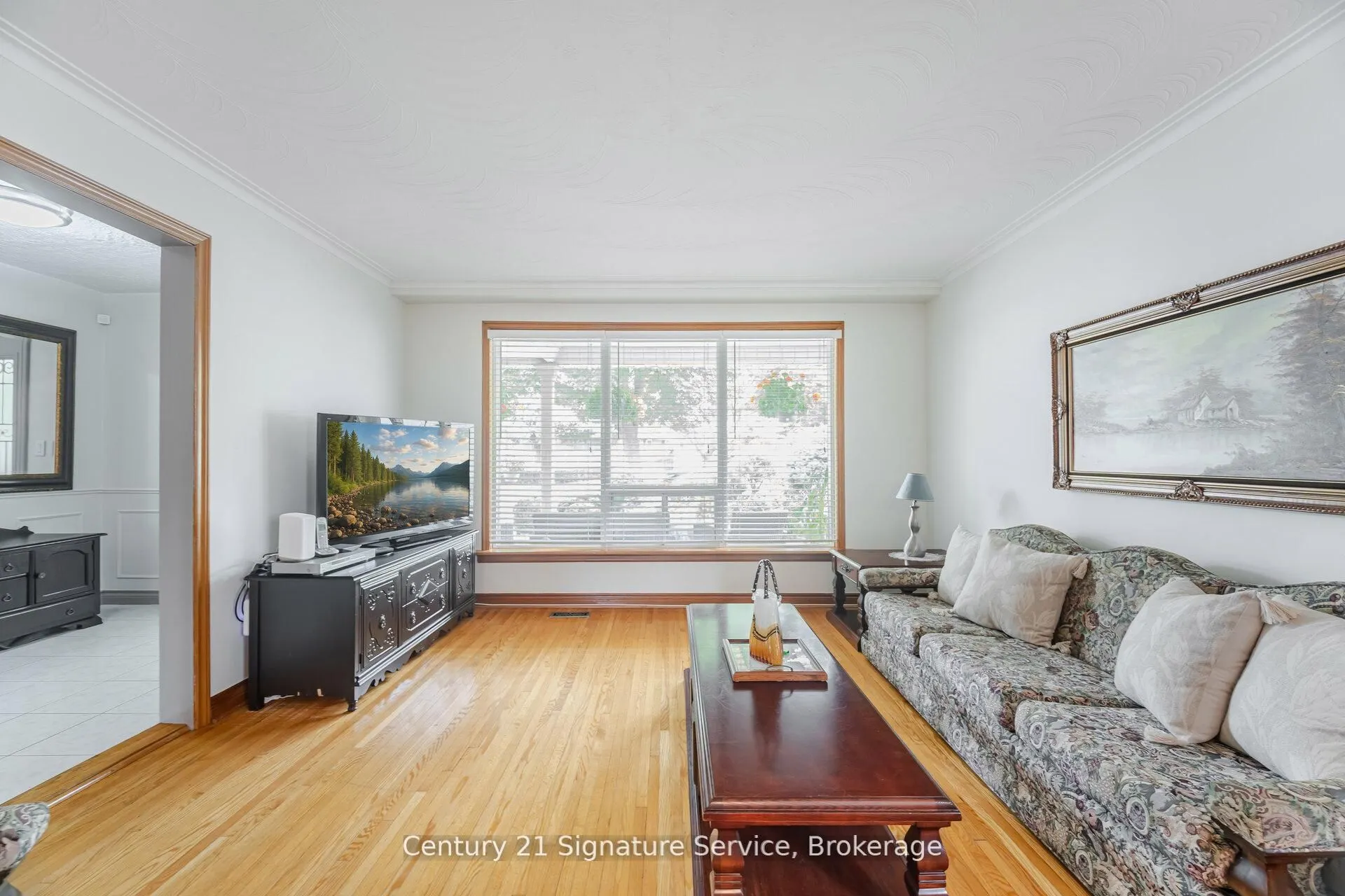 512 Selsey Drive
