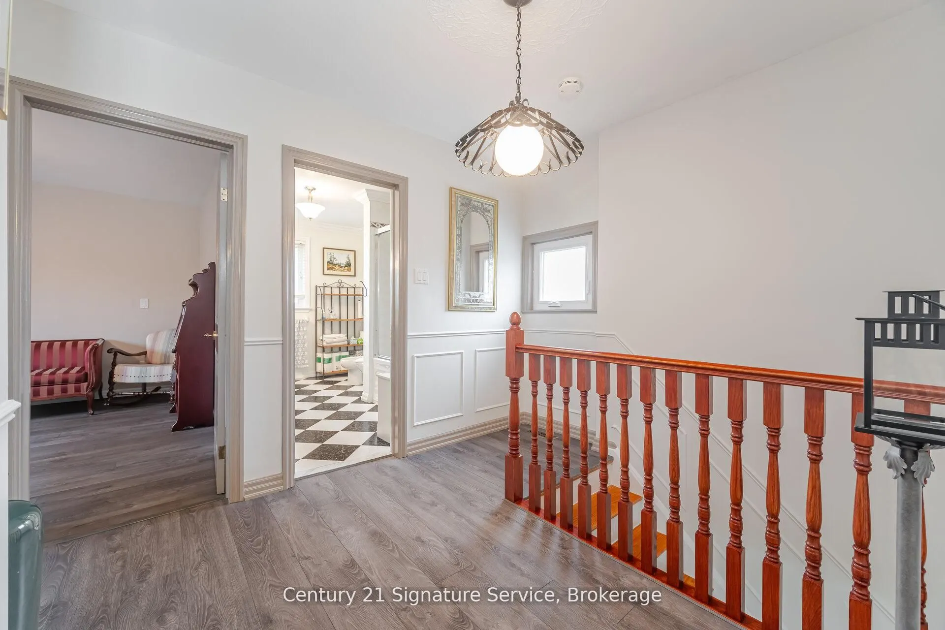 512 Selsey Drive