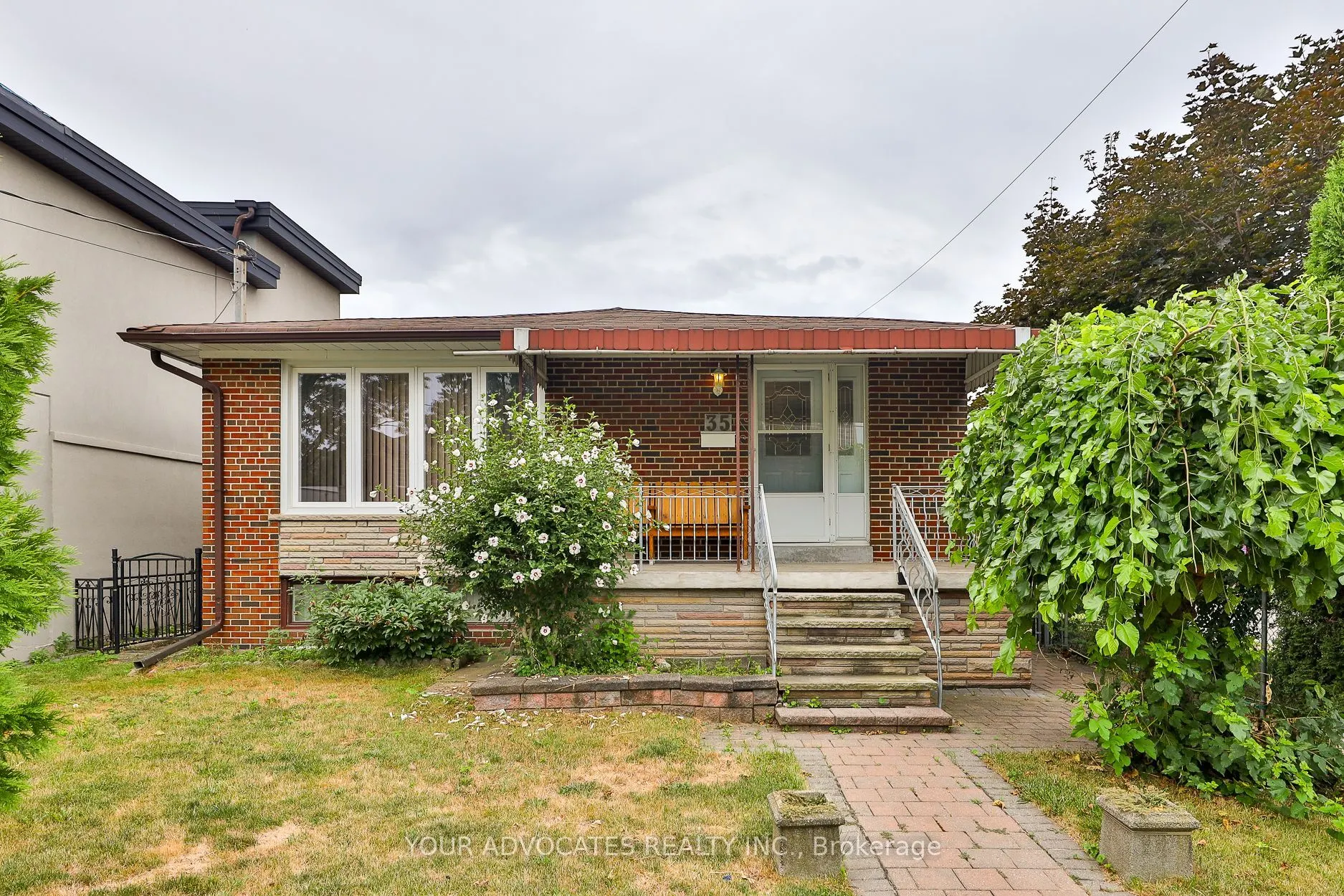 35 Beckett Avenue