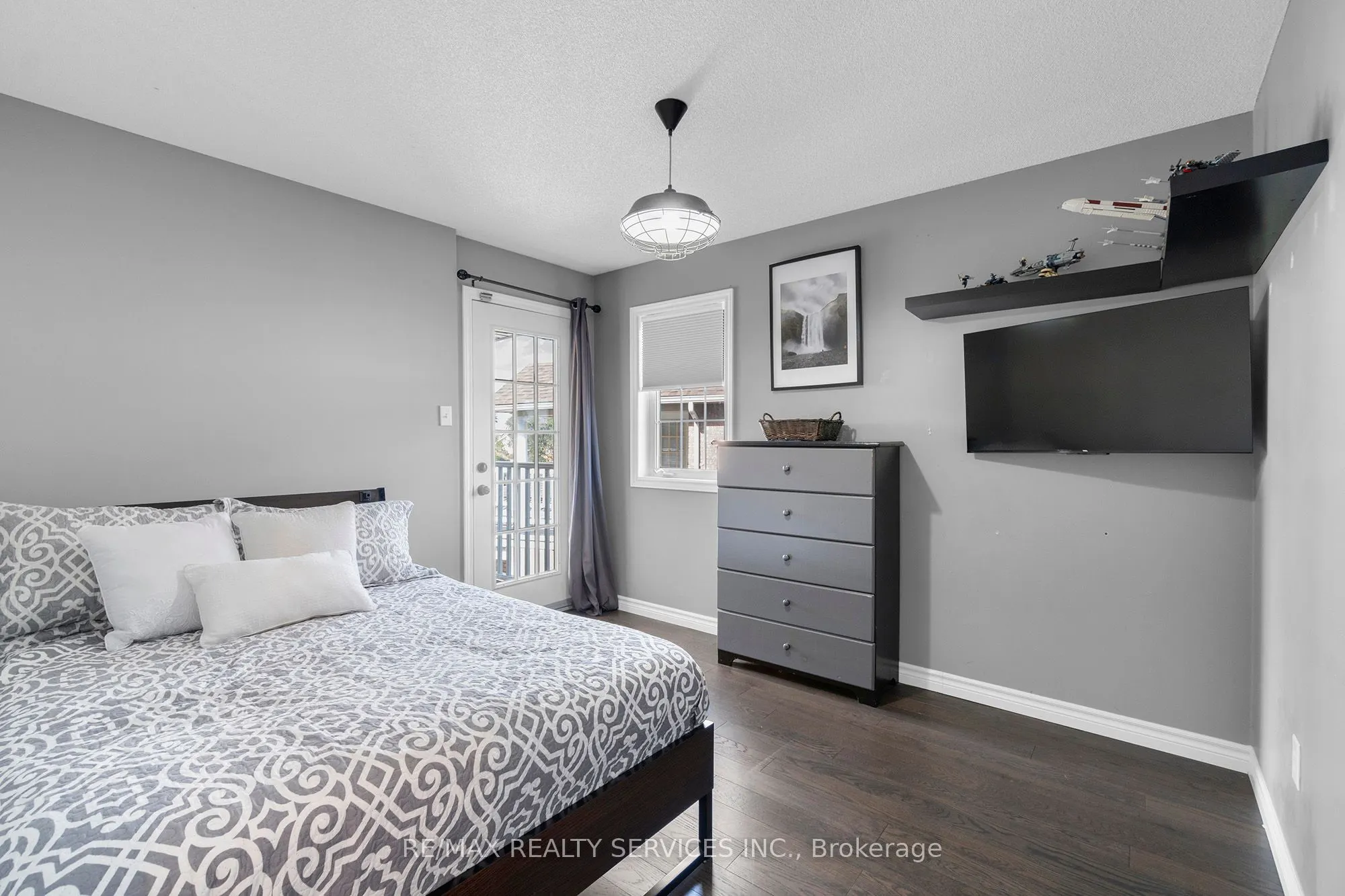 130 Porchlight Road