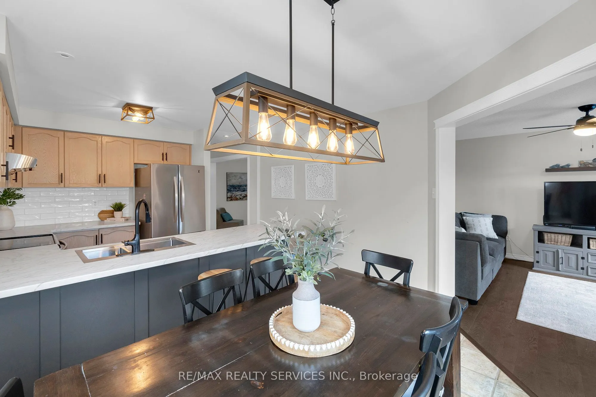 130 Porchlight Road