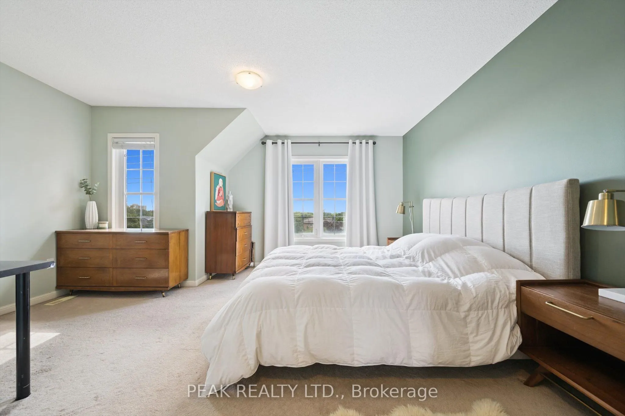 3030 Breakwater Court, #26