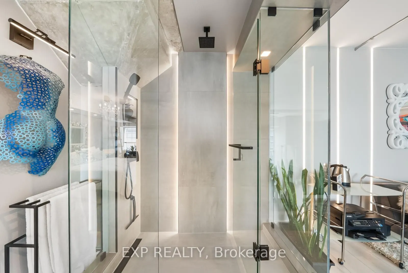 300 Manitoba Street, #PH416