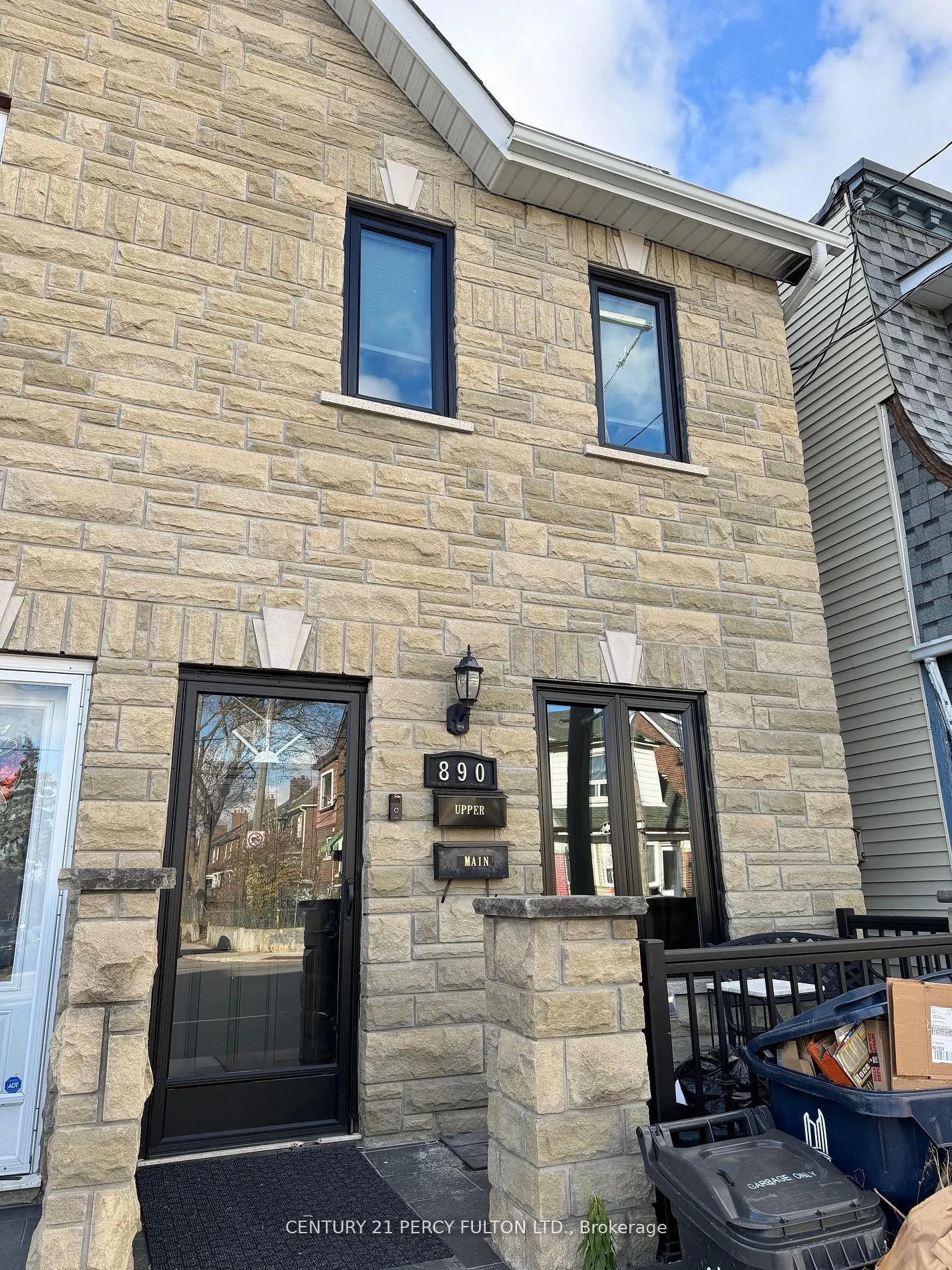 890 Ossington Avenue, #Bsmt