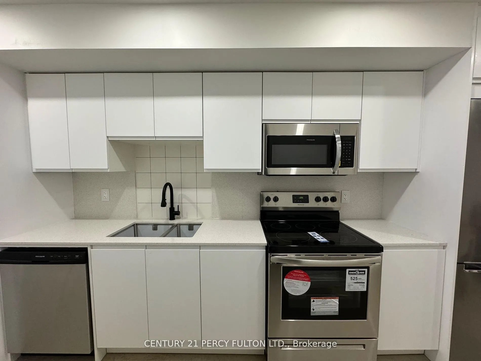 890 Ossington Avenue, #Bsmt