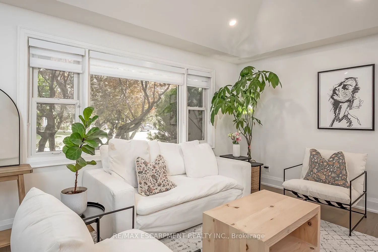 564 Maplehill Drive