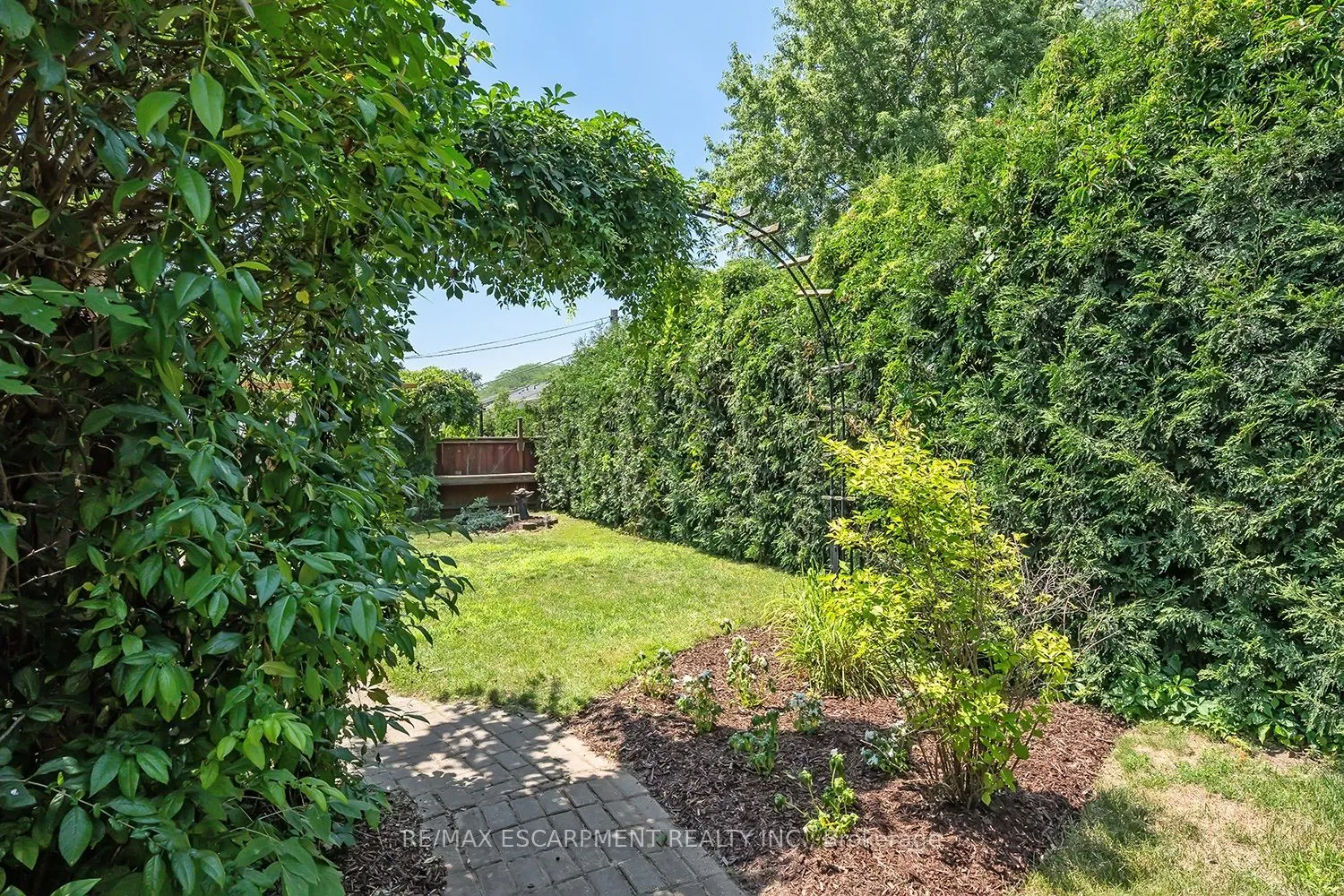 564 Maplehill Drive
