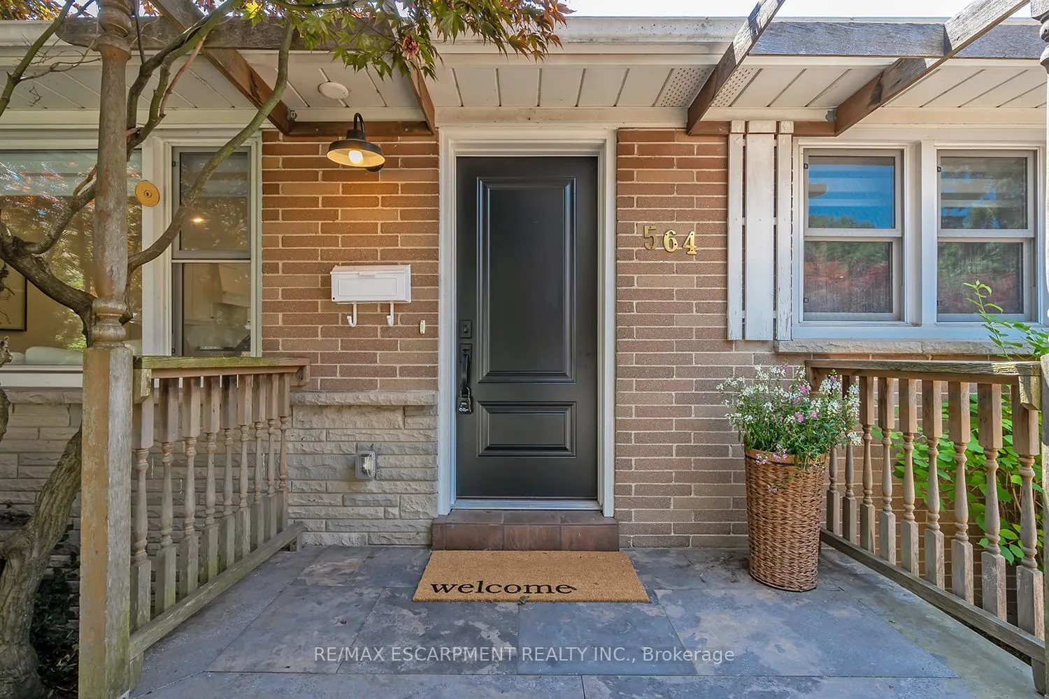 564 Maplehill Drive