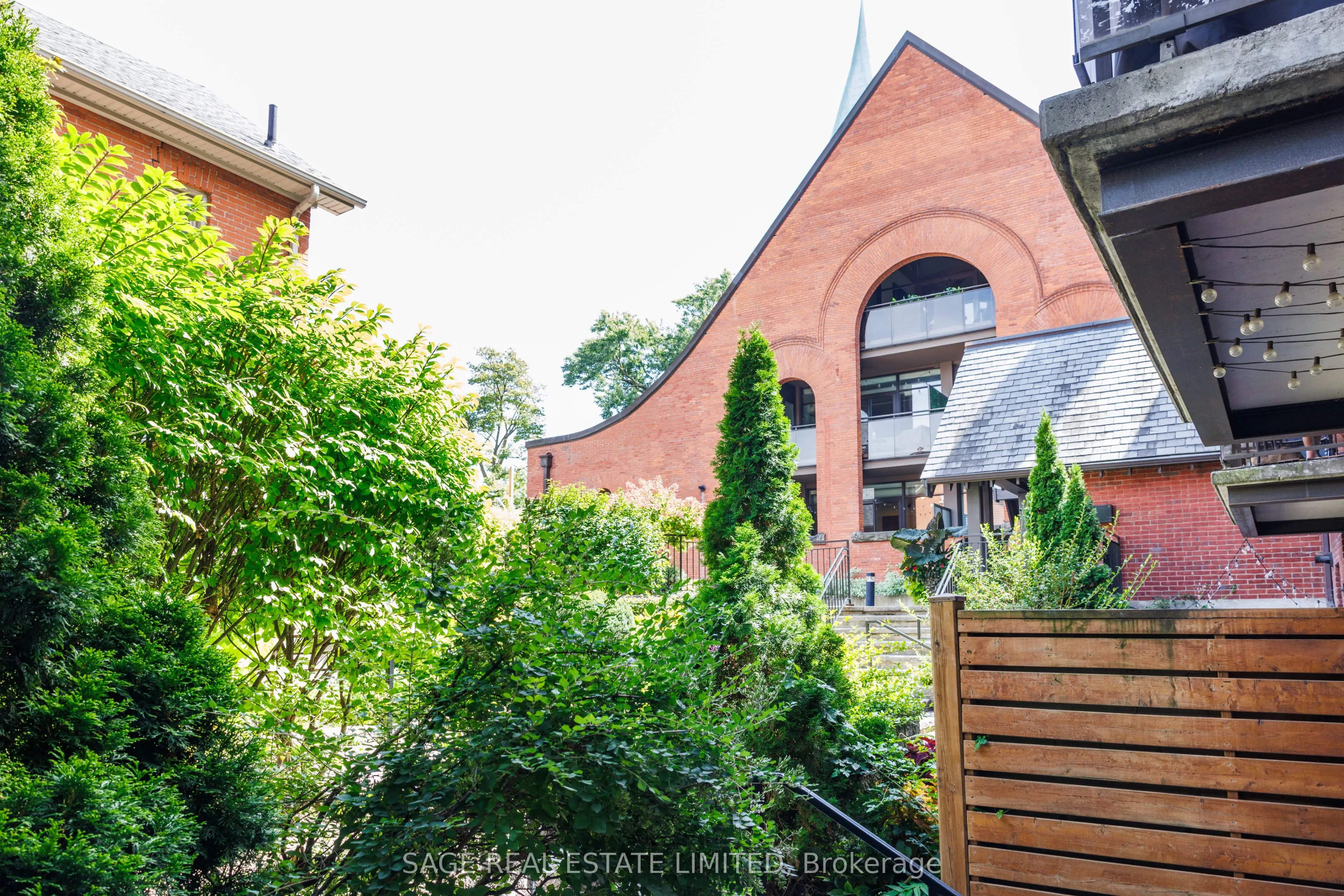 152 Annette Street, #103