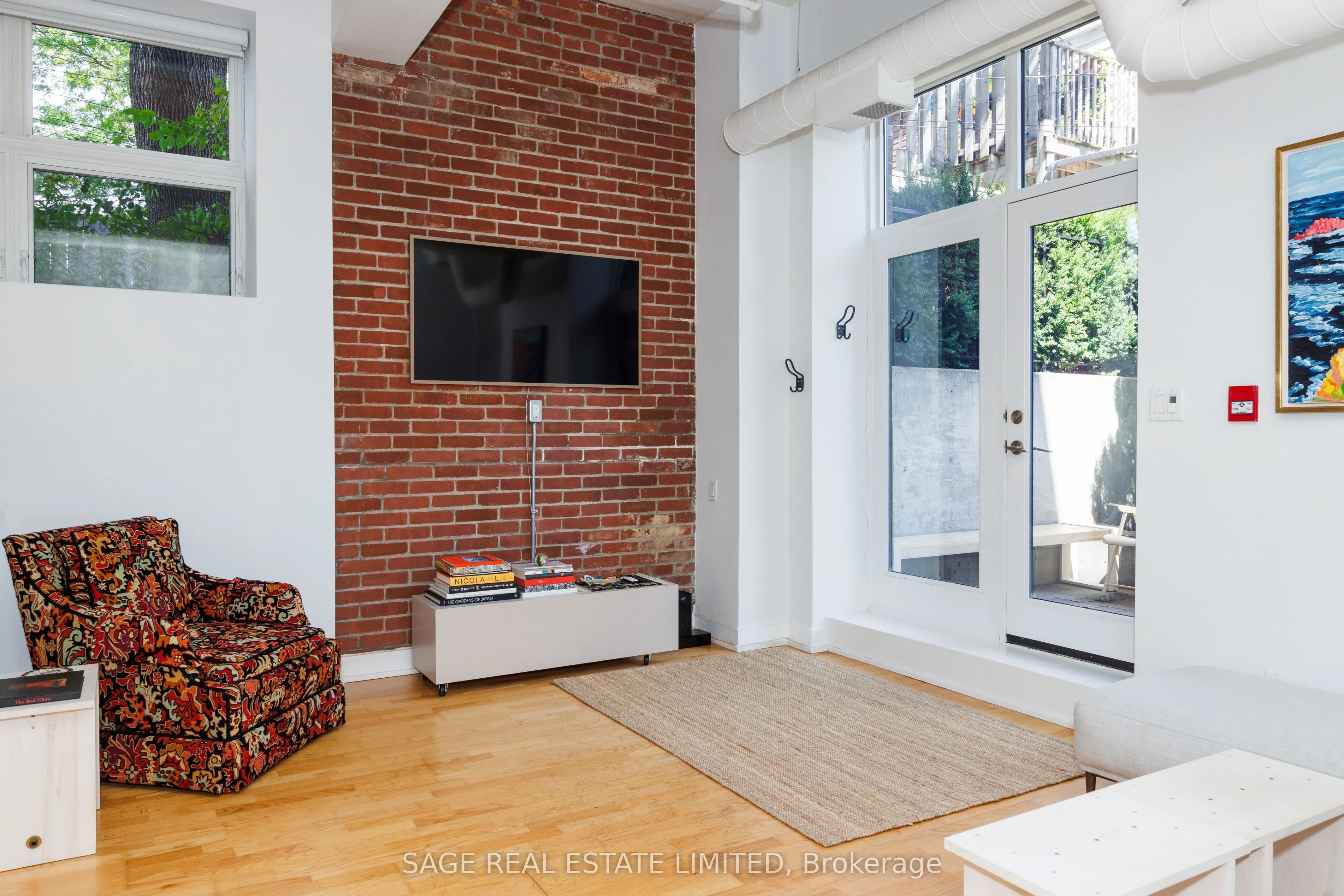 152 Annette Street, #103