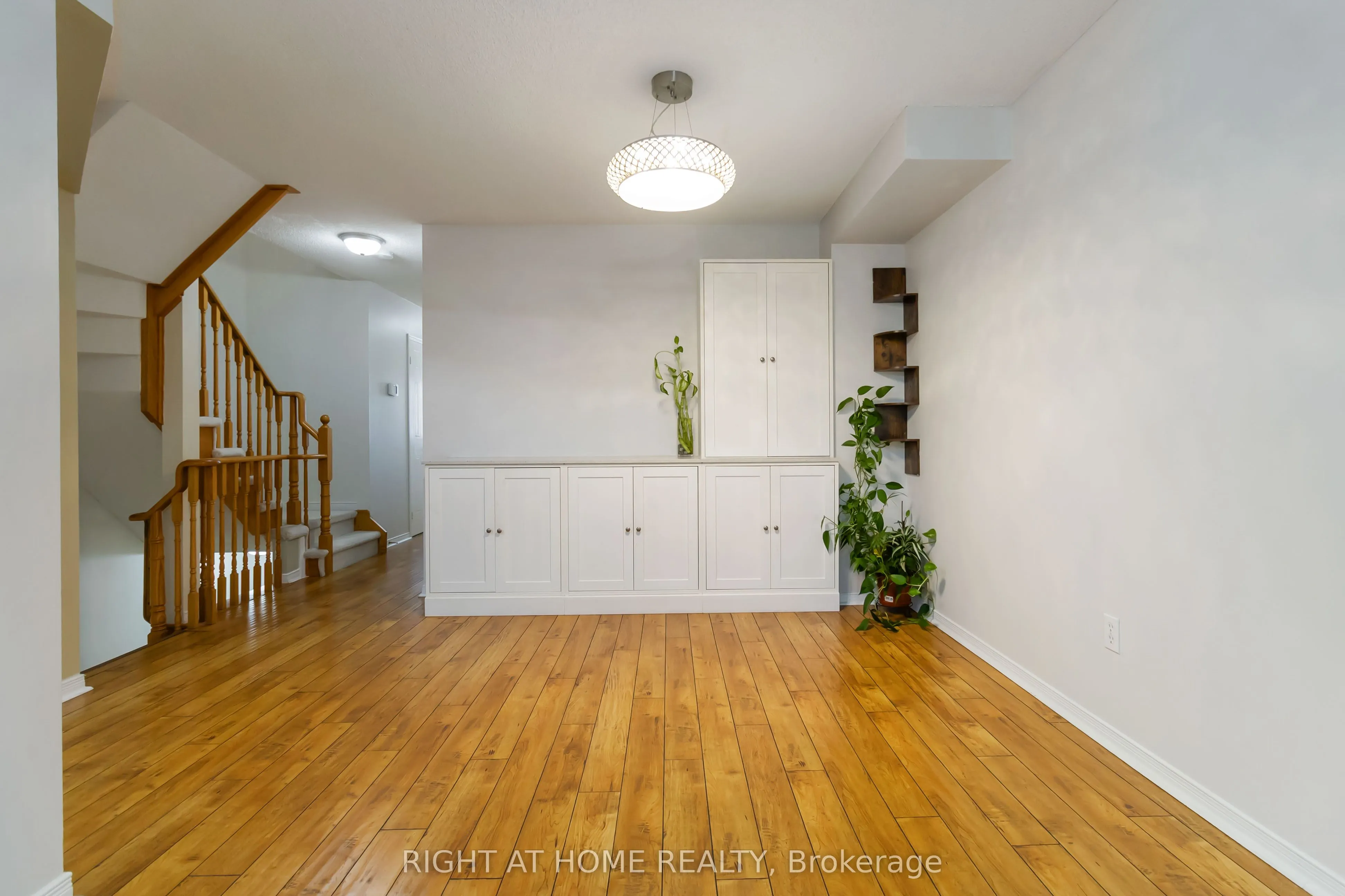 1520 Reeves Gate, #12