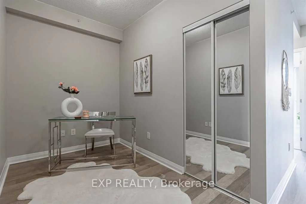 5033 FOUR SPRINGS Avenue, #815