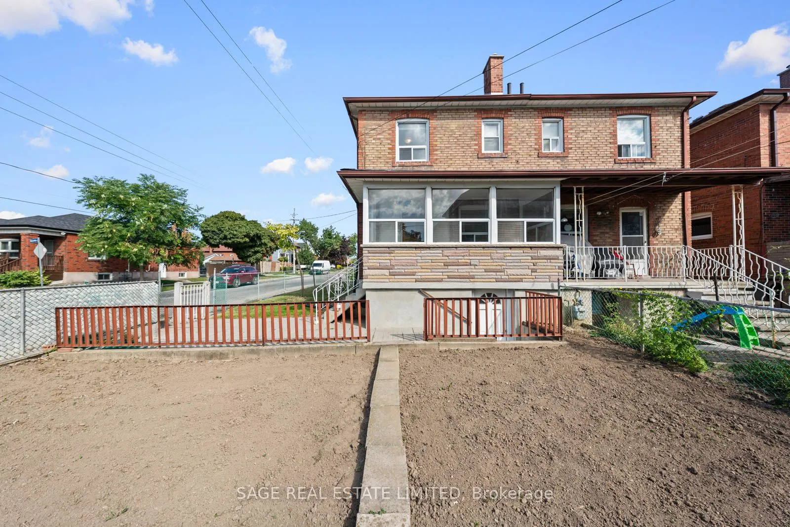 49 Bowie Avenue