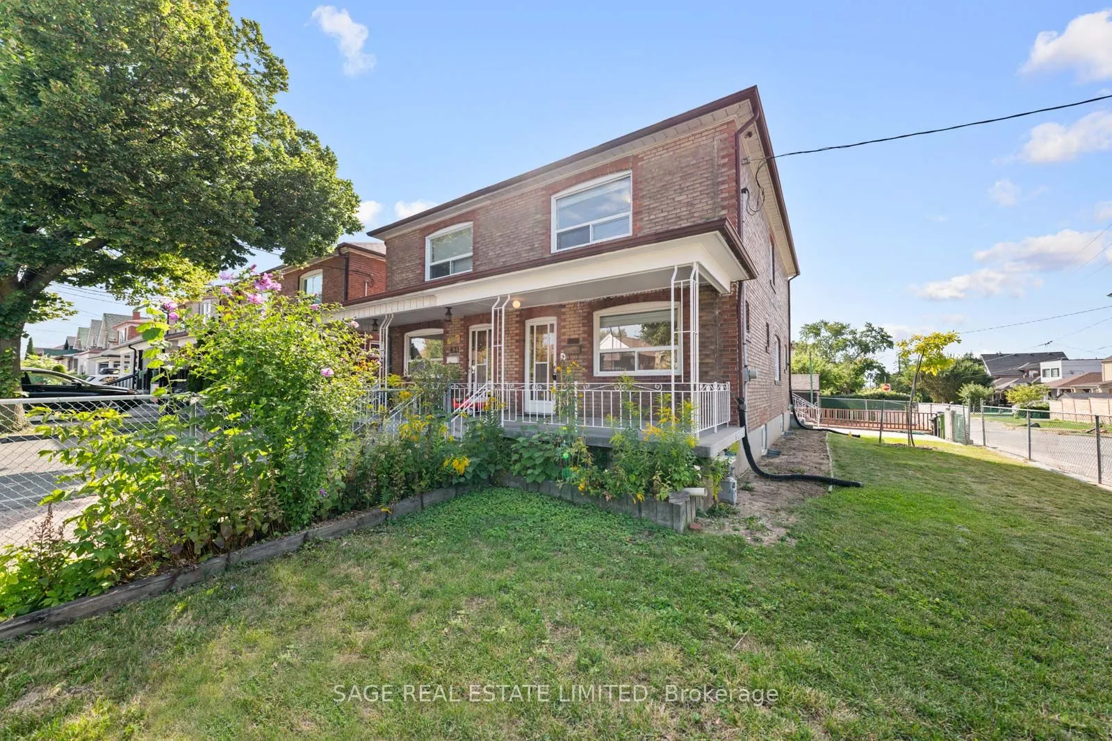 49 Bowie Avenue