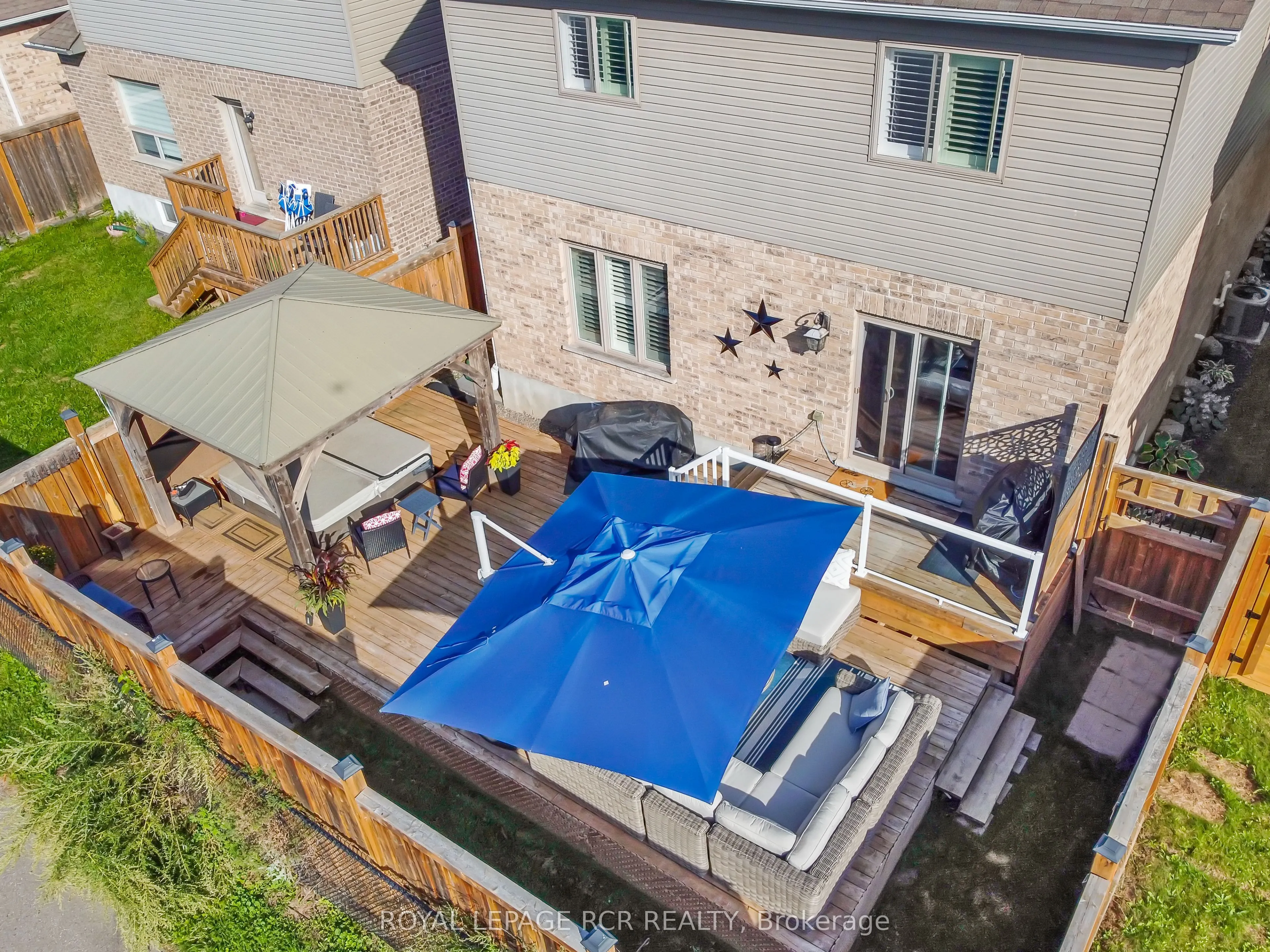 85 Laverty Crescent