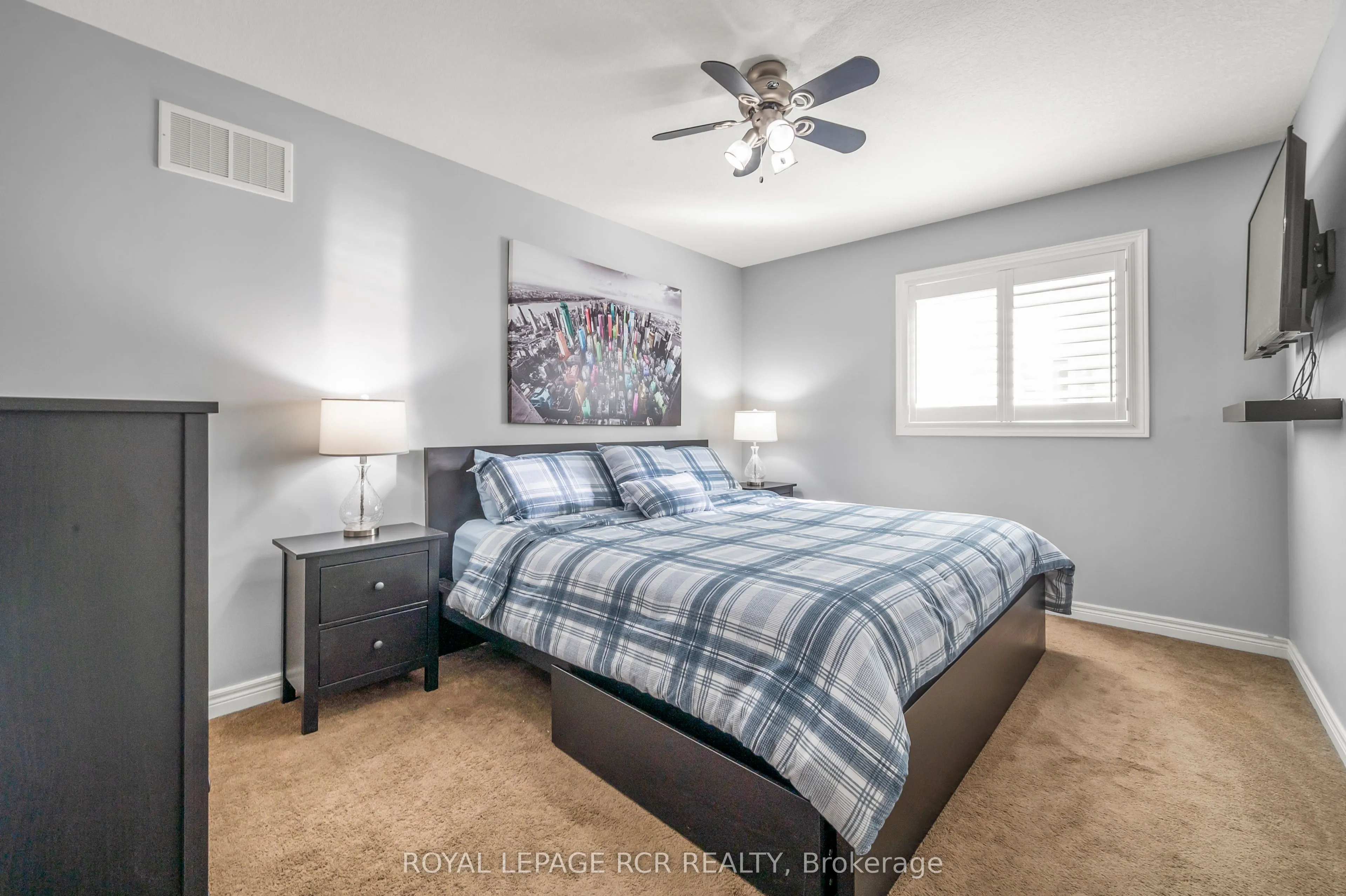 85 Laverty Crescent