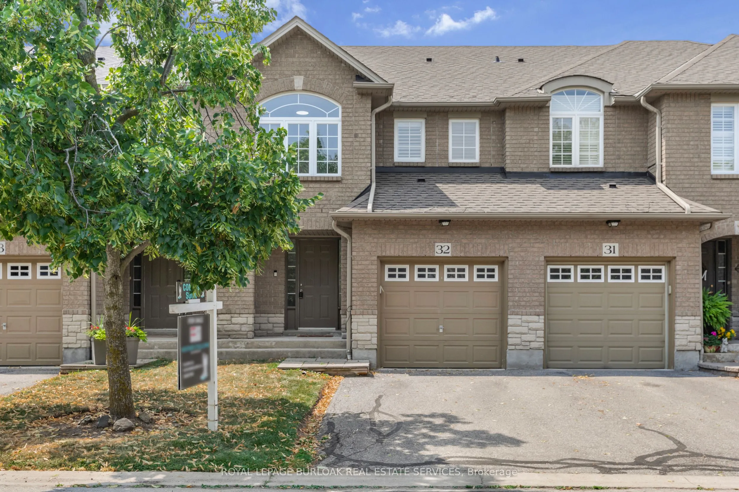 130 Robert Street, #32