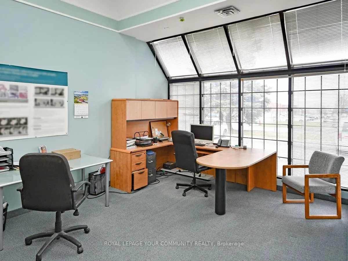 800 Petrolia Road, #3