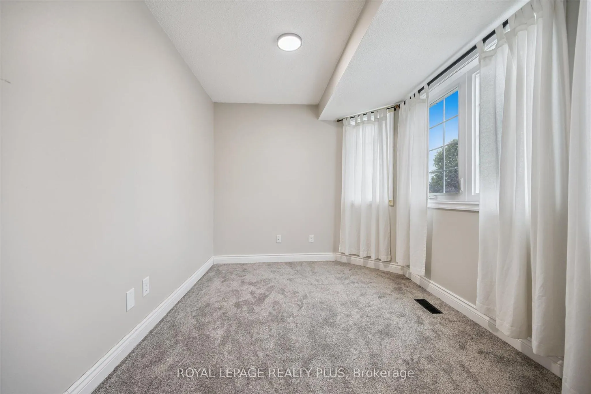 4543 Gullfoot Circle