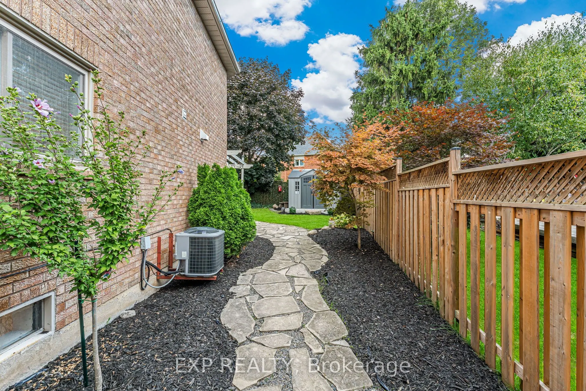 12 Killaloe Crescent