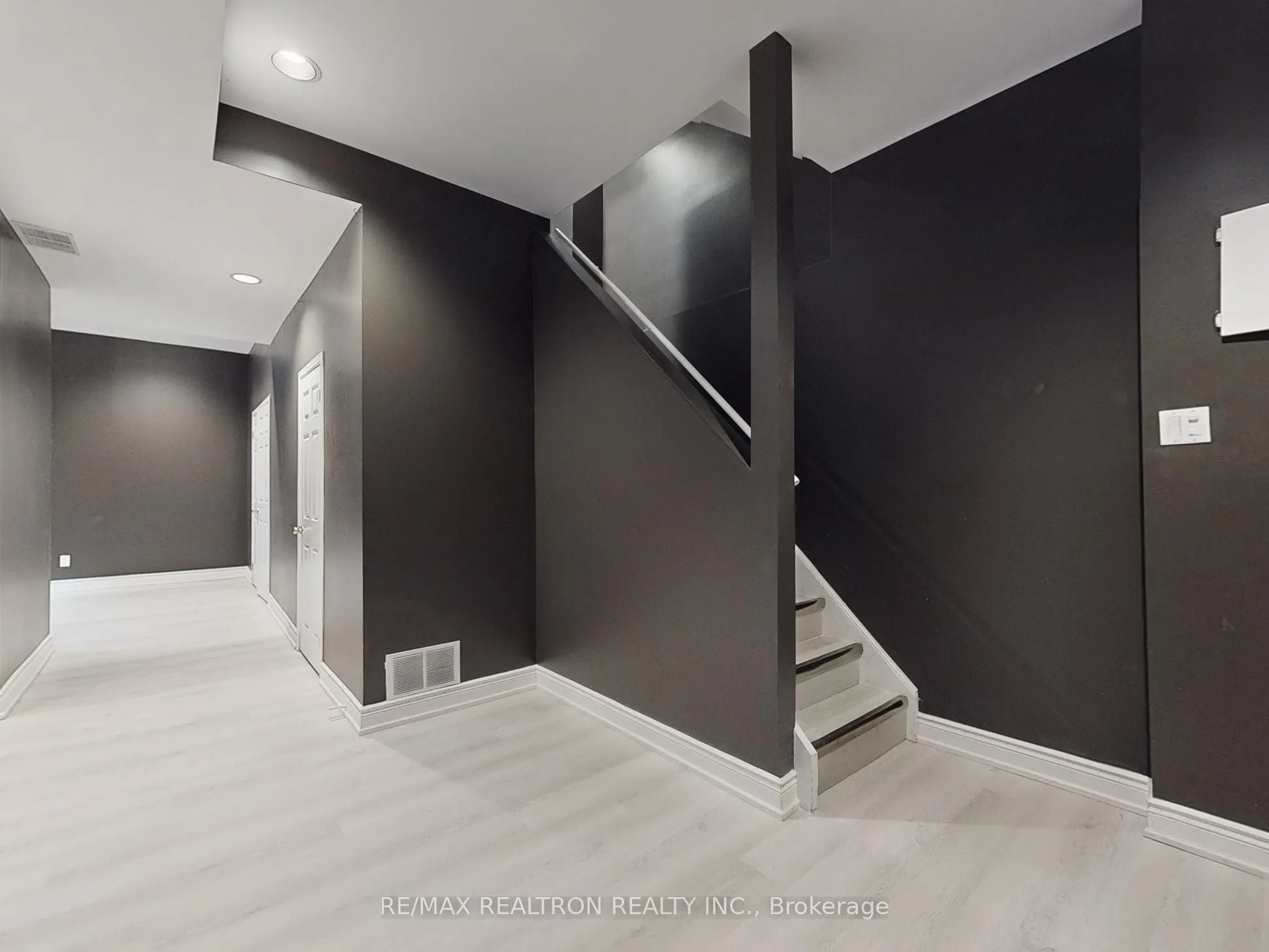 5382 Sheldon Park Drive