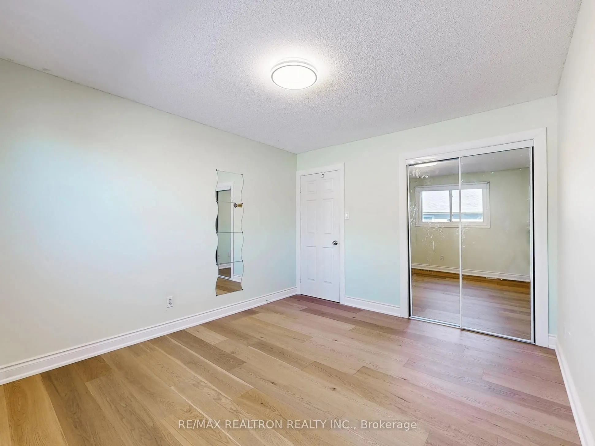 5382 Sheldon Park Drive