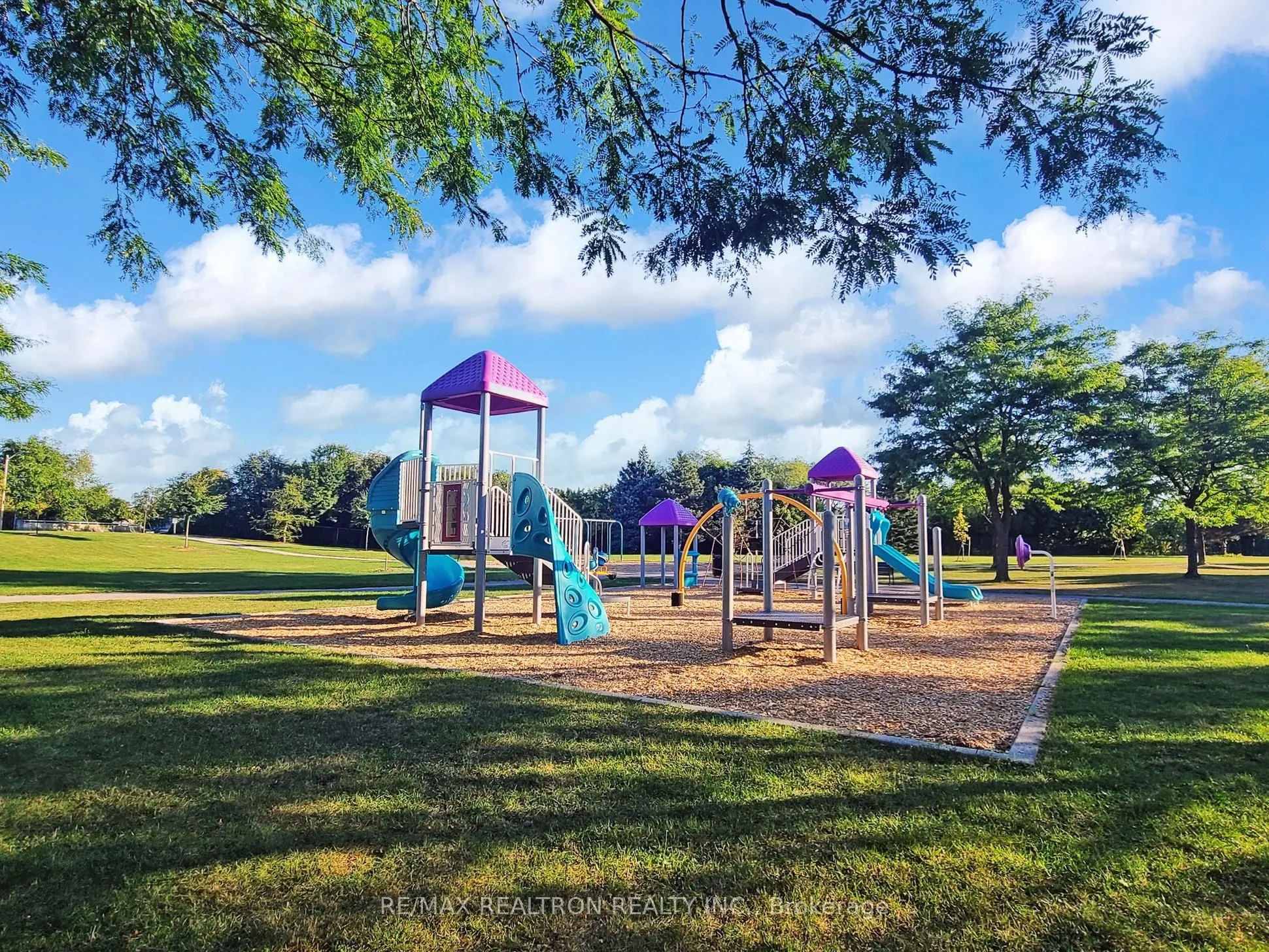 5382 Sheldon Park Drive