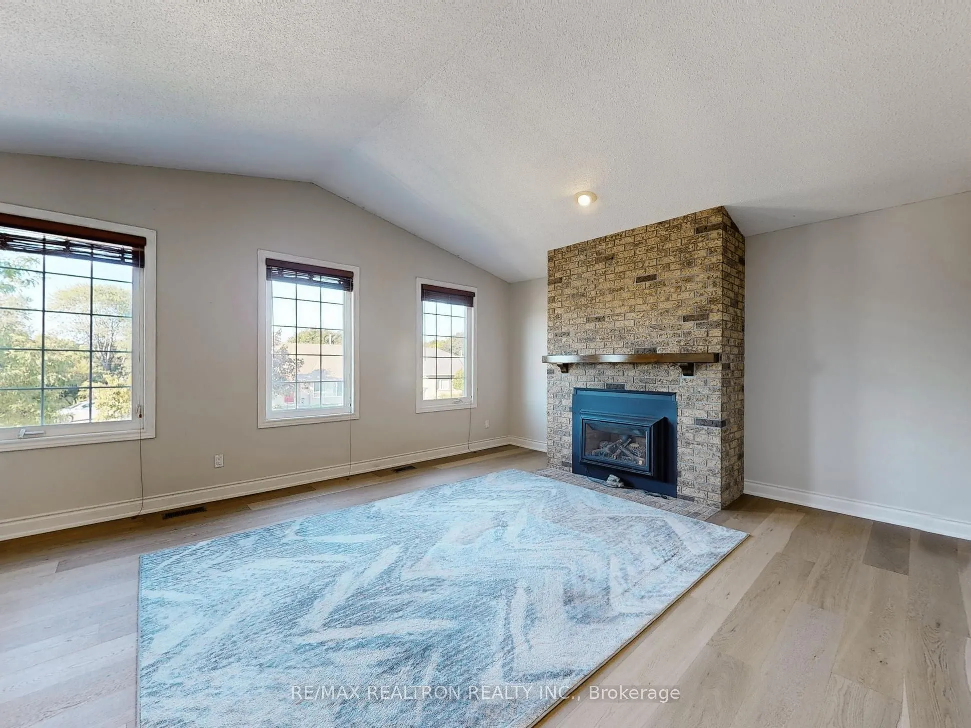 5382 Sheldon Park Drive